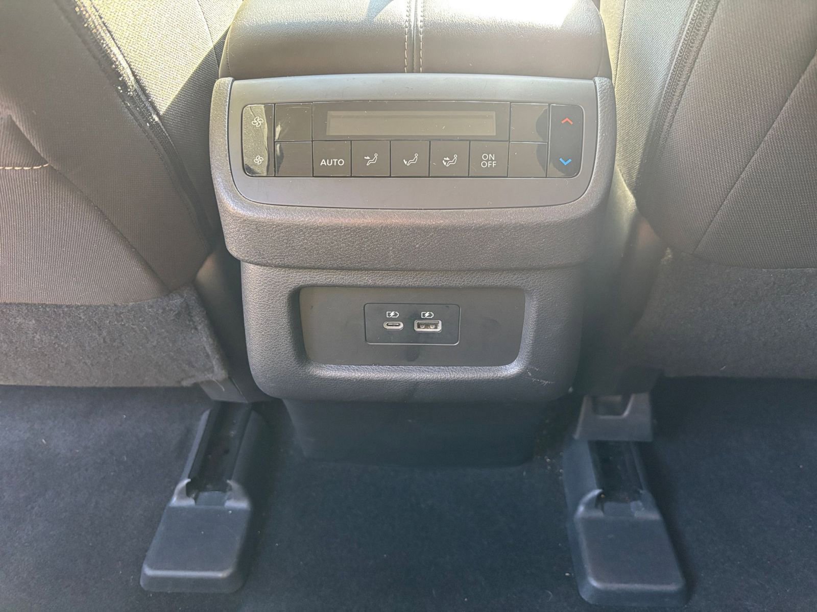 Thumbnail: 2025 Nissan Pathfinder - 25