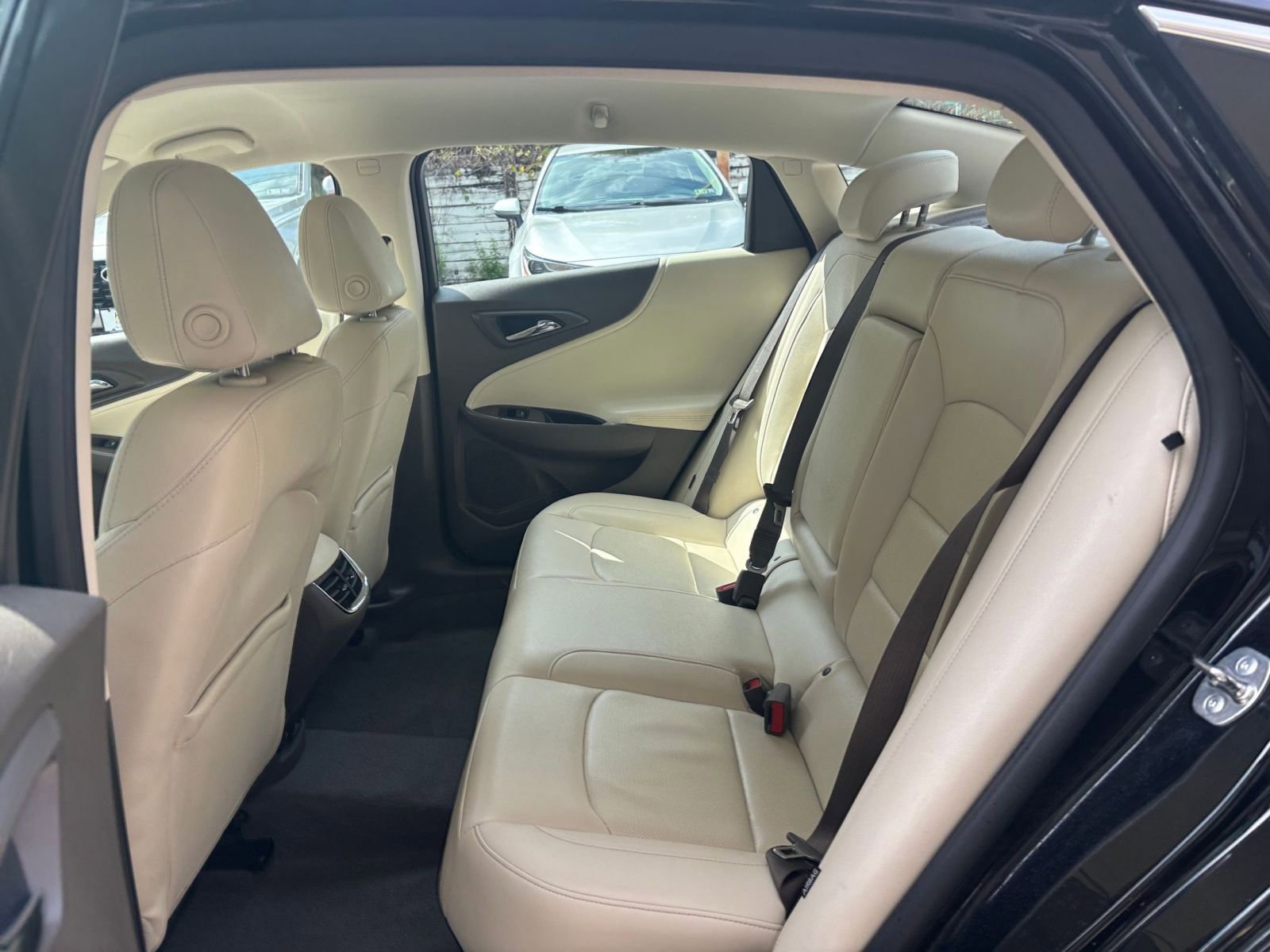 Thumbnail: 2024 Chevrolet Malibu - 25