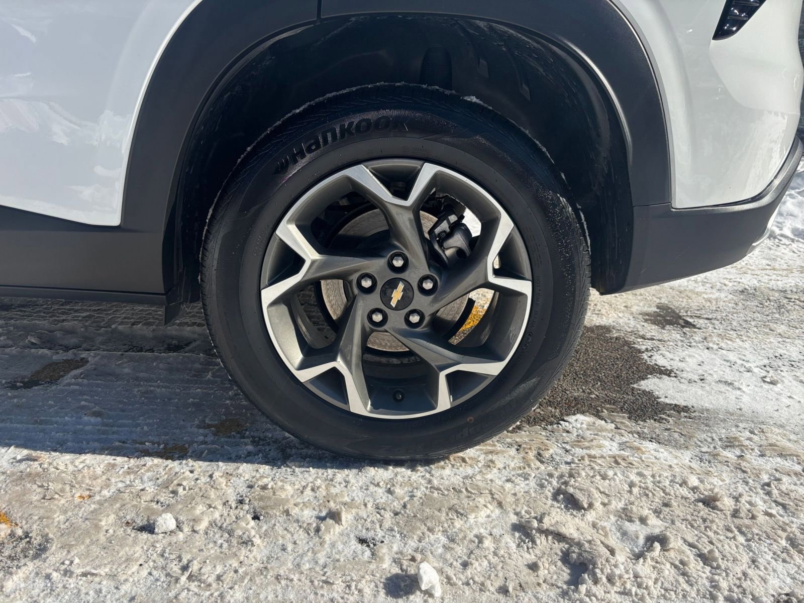 Thumbnail: 2025 Chevrolet Trax - 30