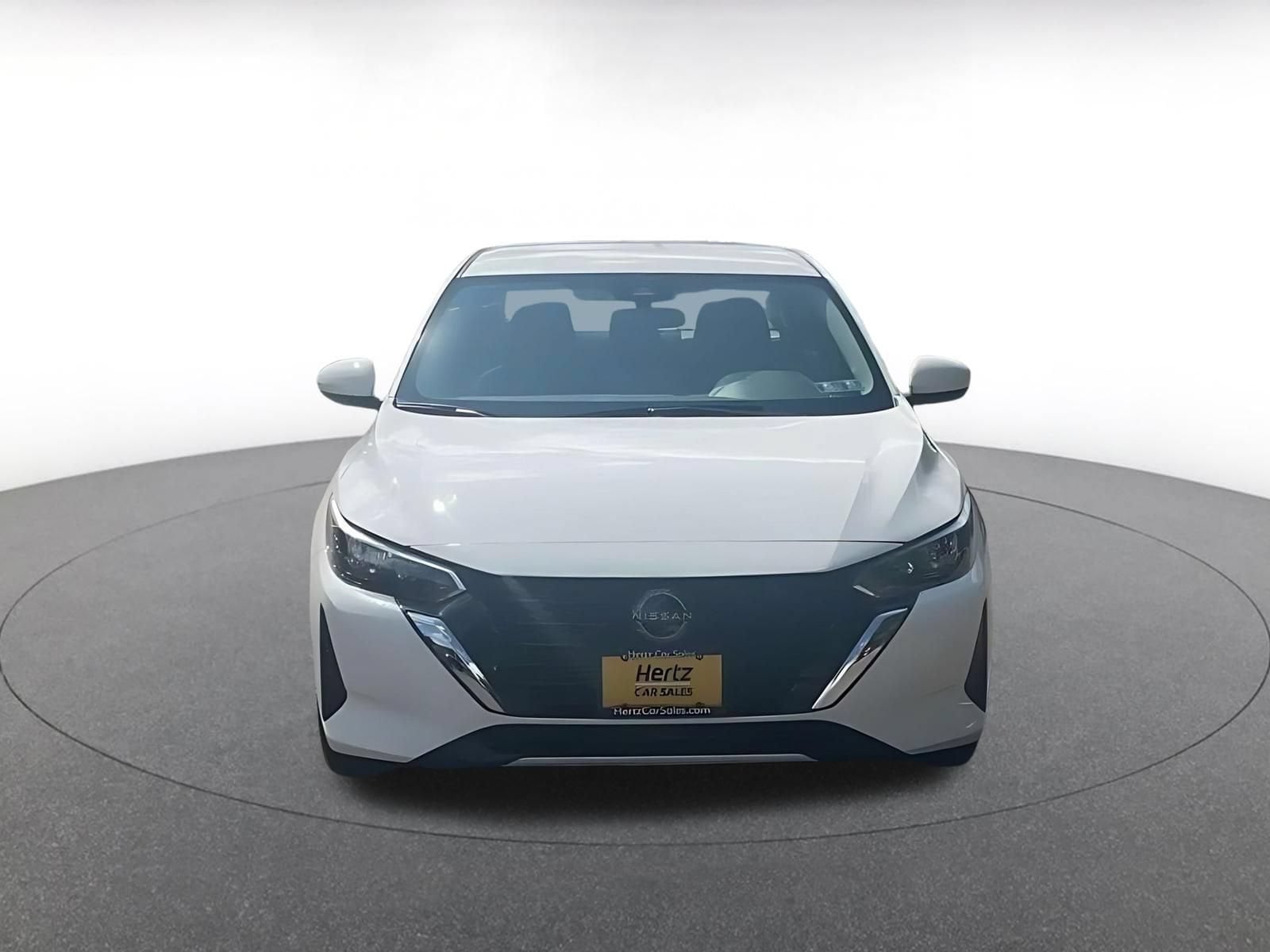 Thumbnail: 2025 Nissan Sentra - 4