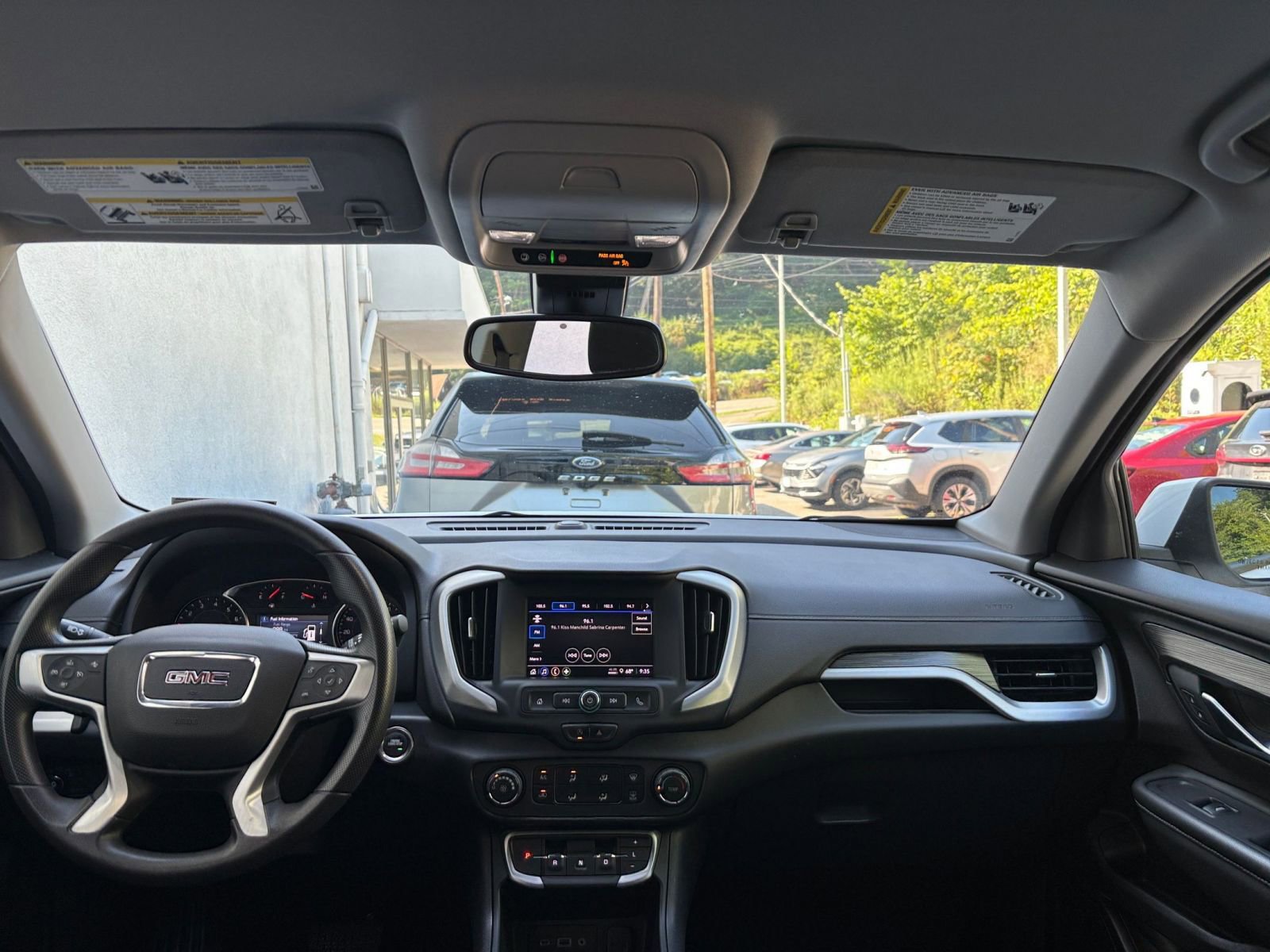 Thumbnail: 2024 GMC Terrain - 32