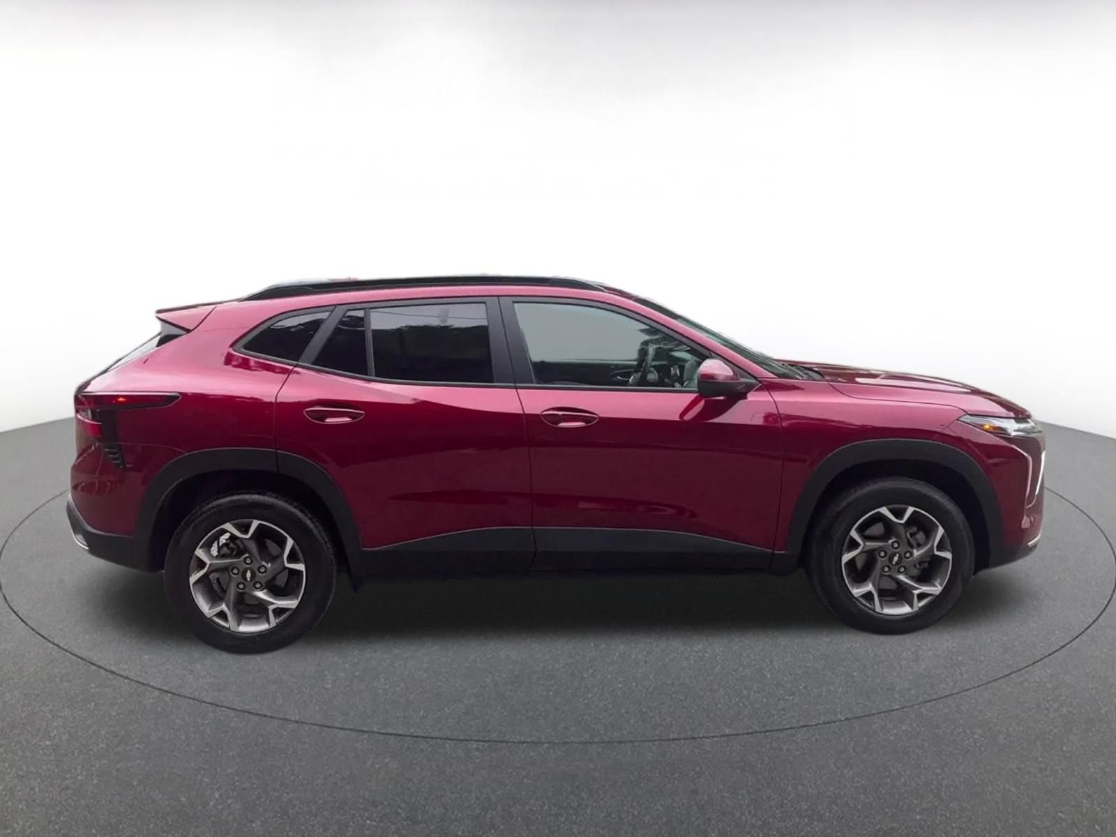 Thumbnail: 2025 Chevrolet Trax - 13