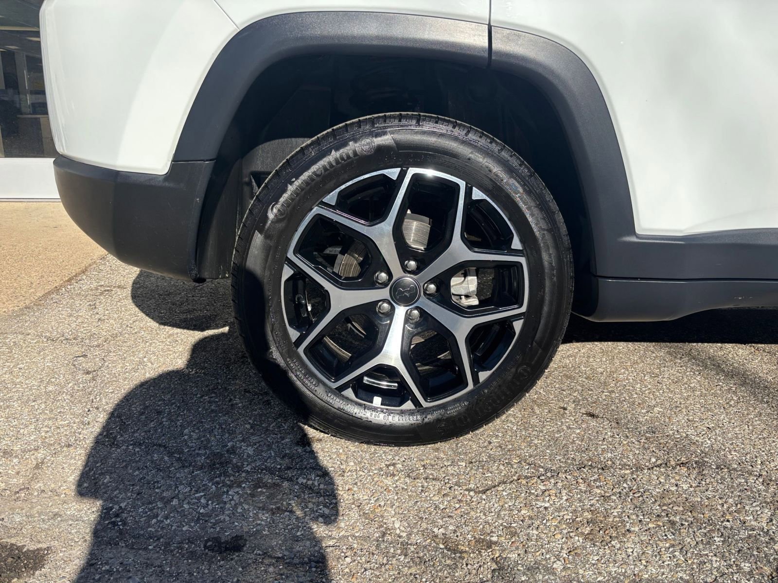 Thumbnail: 2025 Jeep Compass - 31