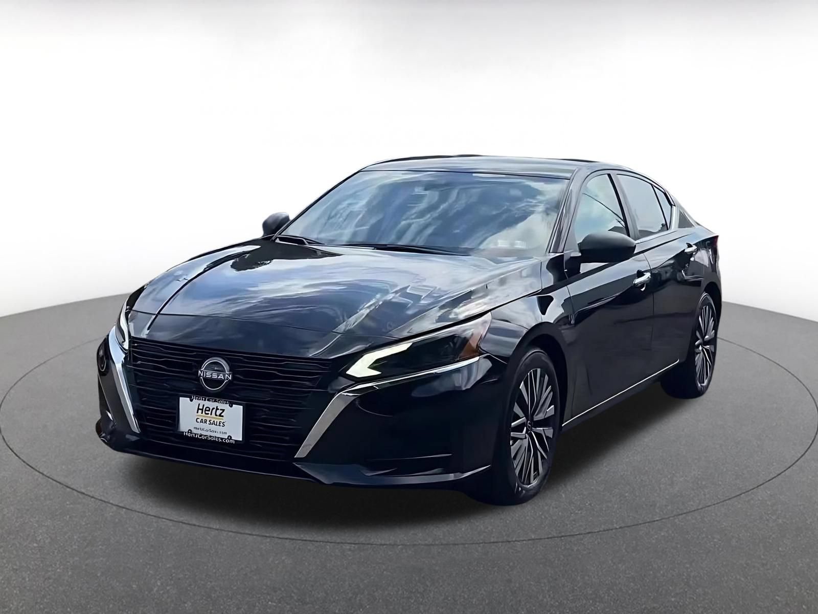 Thumbnail: 2025 Nissan Altima - 7