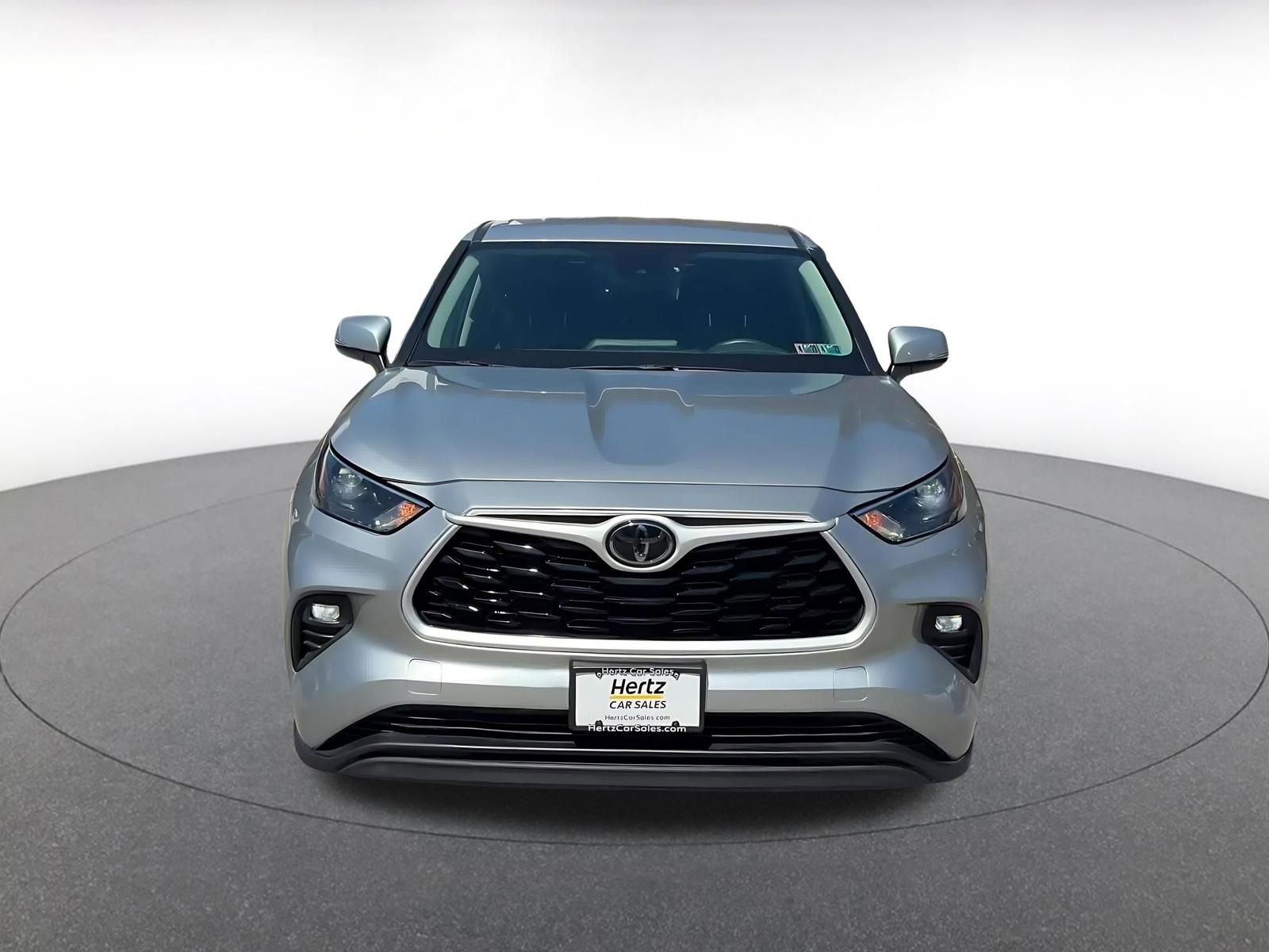 Thumbnail: 2025 Toyota Highlander - 4