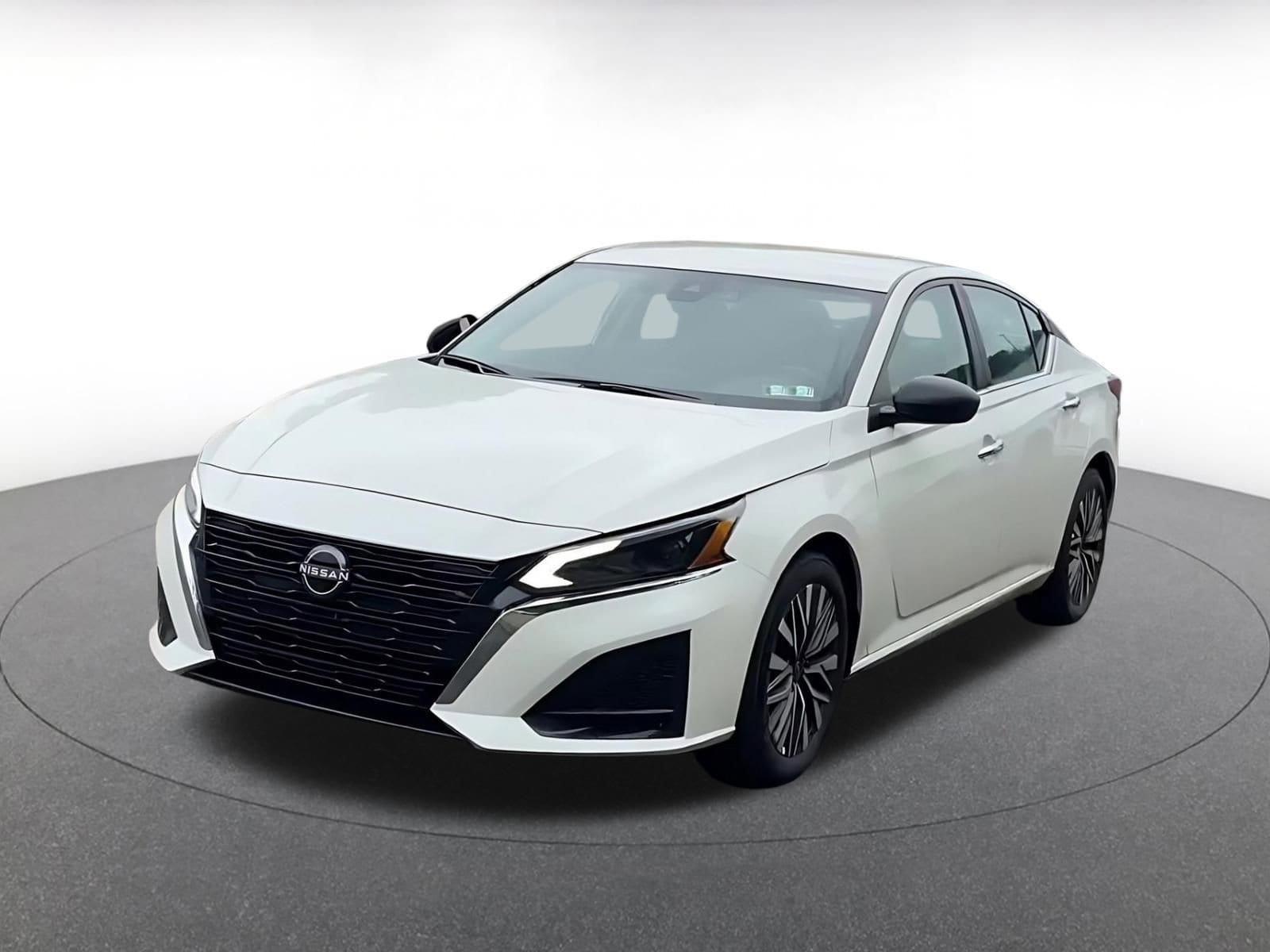 Thumbnail: 2025 Nissan Altima - 7