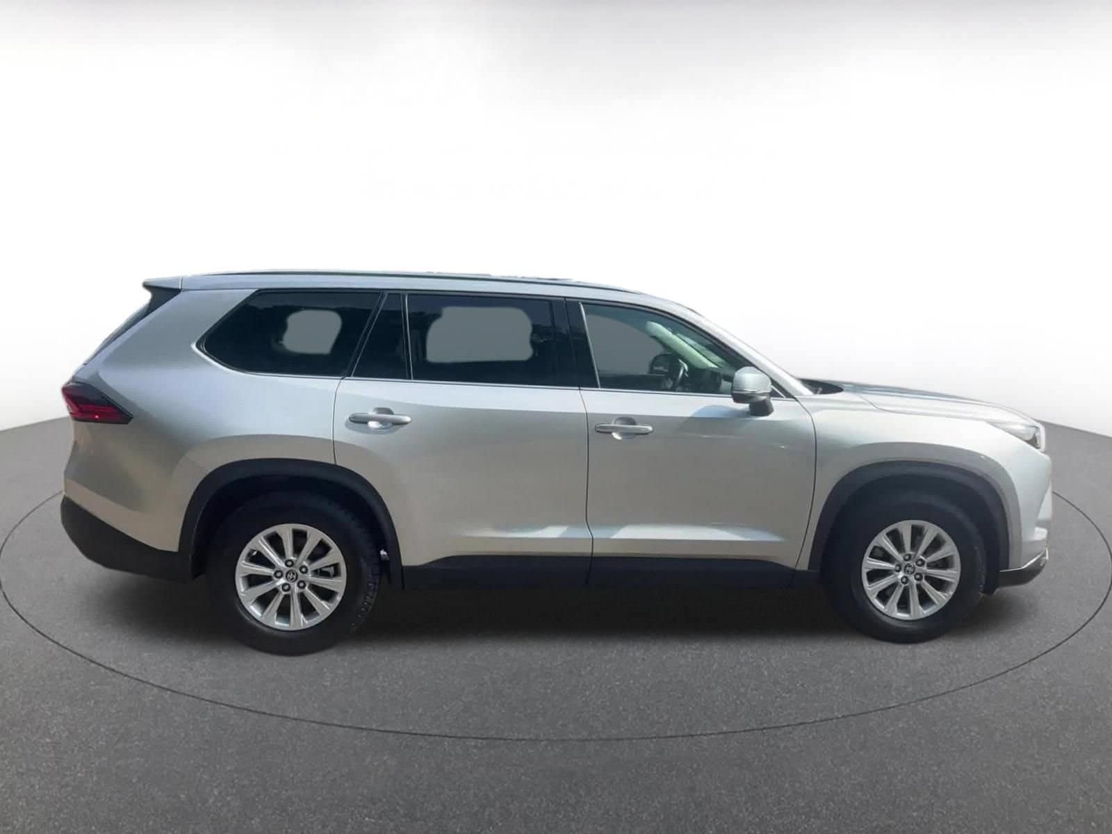 Thumbnail: 2025 Toyota Grand Highlander - 15