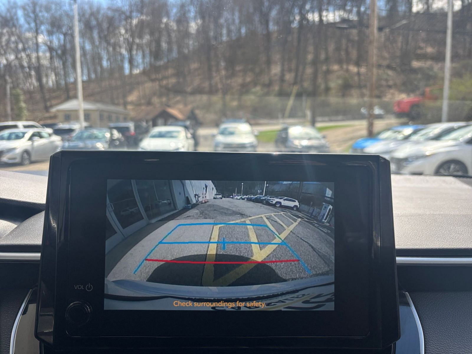 Thumbnail: 2025 Toyota Corolla - 23