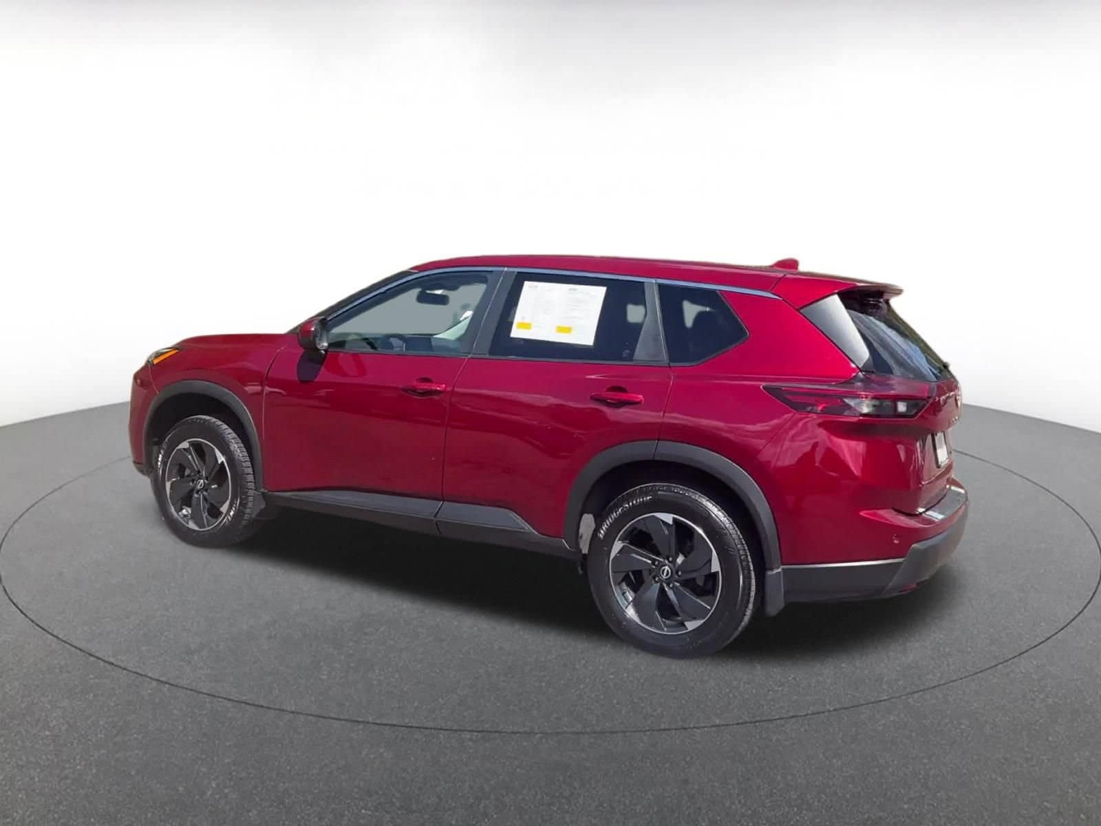 Thumbnail: 2024 Nissan Rogue - 10