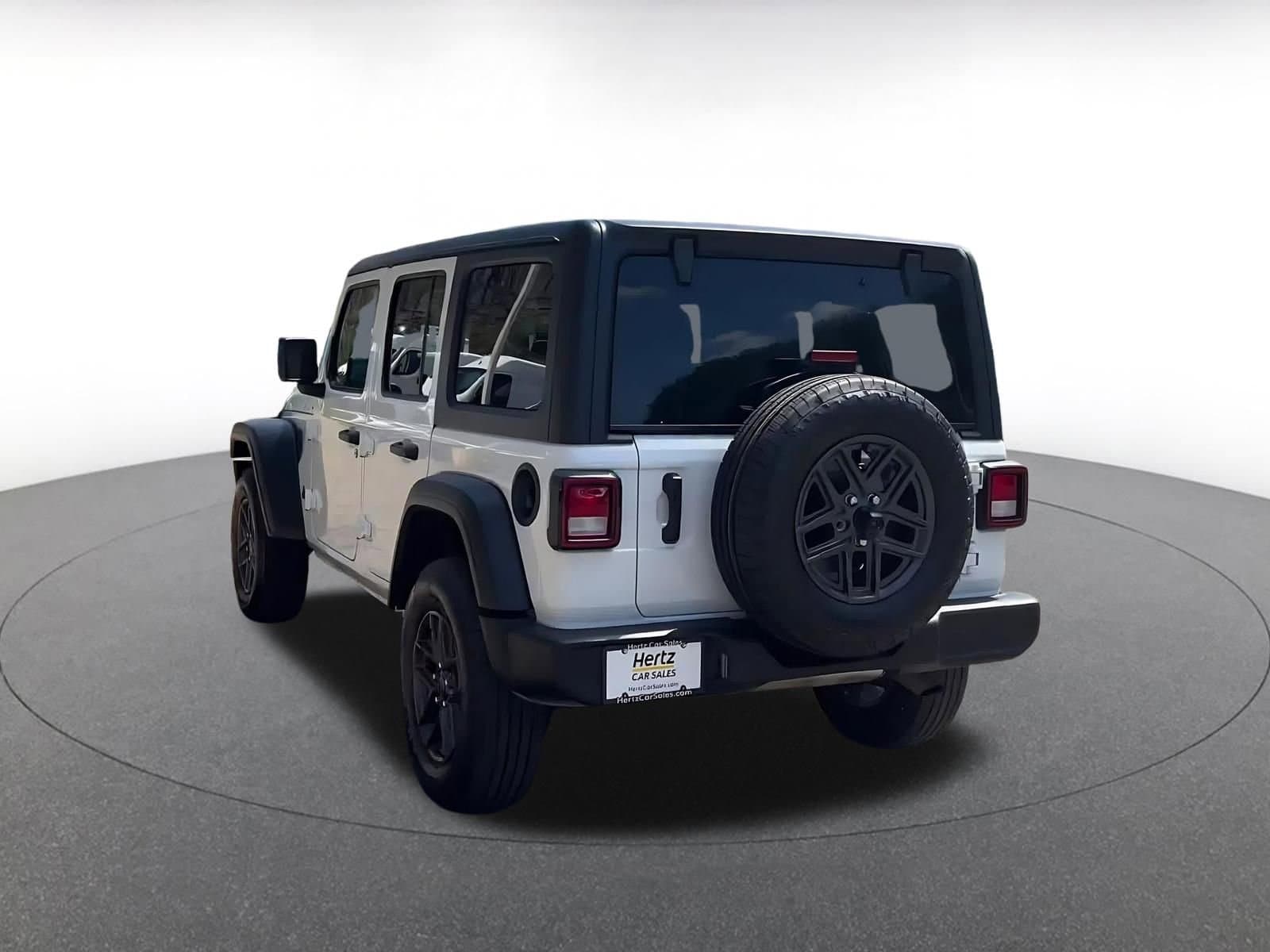 Thumbnail: 2025 Jeep Wrangler - 11