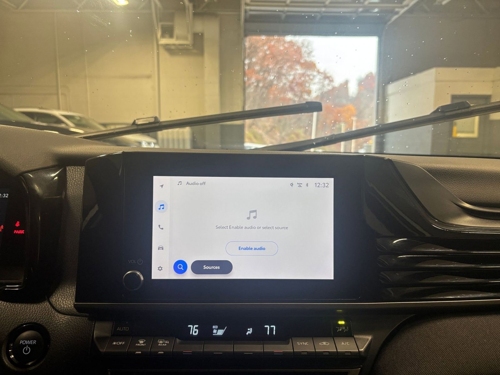 Thumbnail: 2025 Toyota Camry - 21