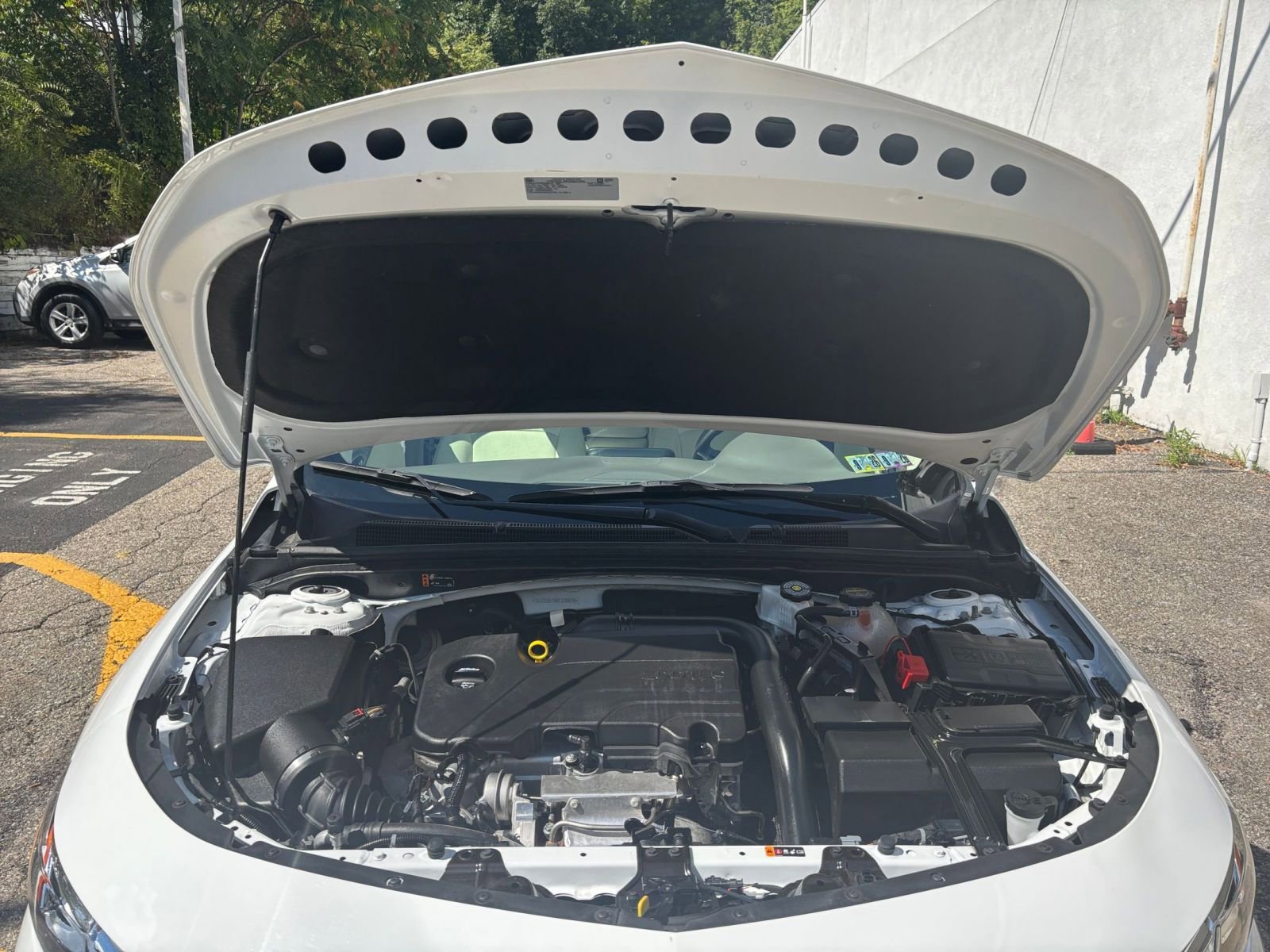 Thumbnail: 2024 Chevrolet Malibu - 32