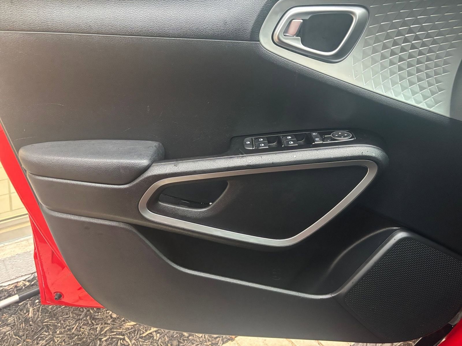 Thumbnail: 2025 Kia Soul - 18