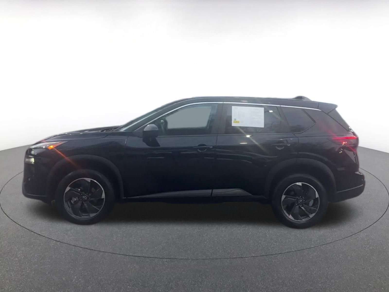 Thumbnail: 2025 Nissan Rogue - 9