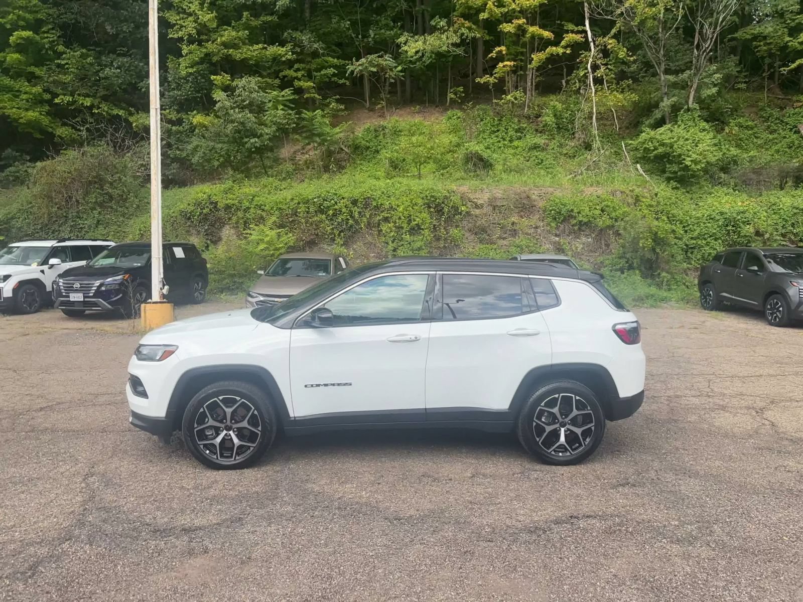 Thumbnail: 2025 Jeep Compass - 8