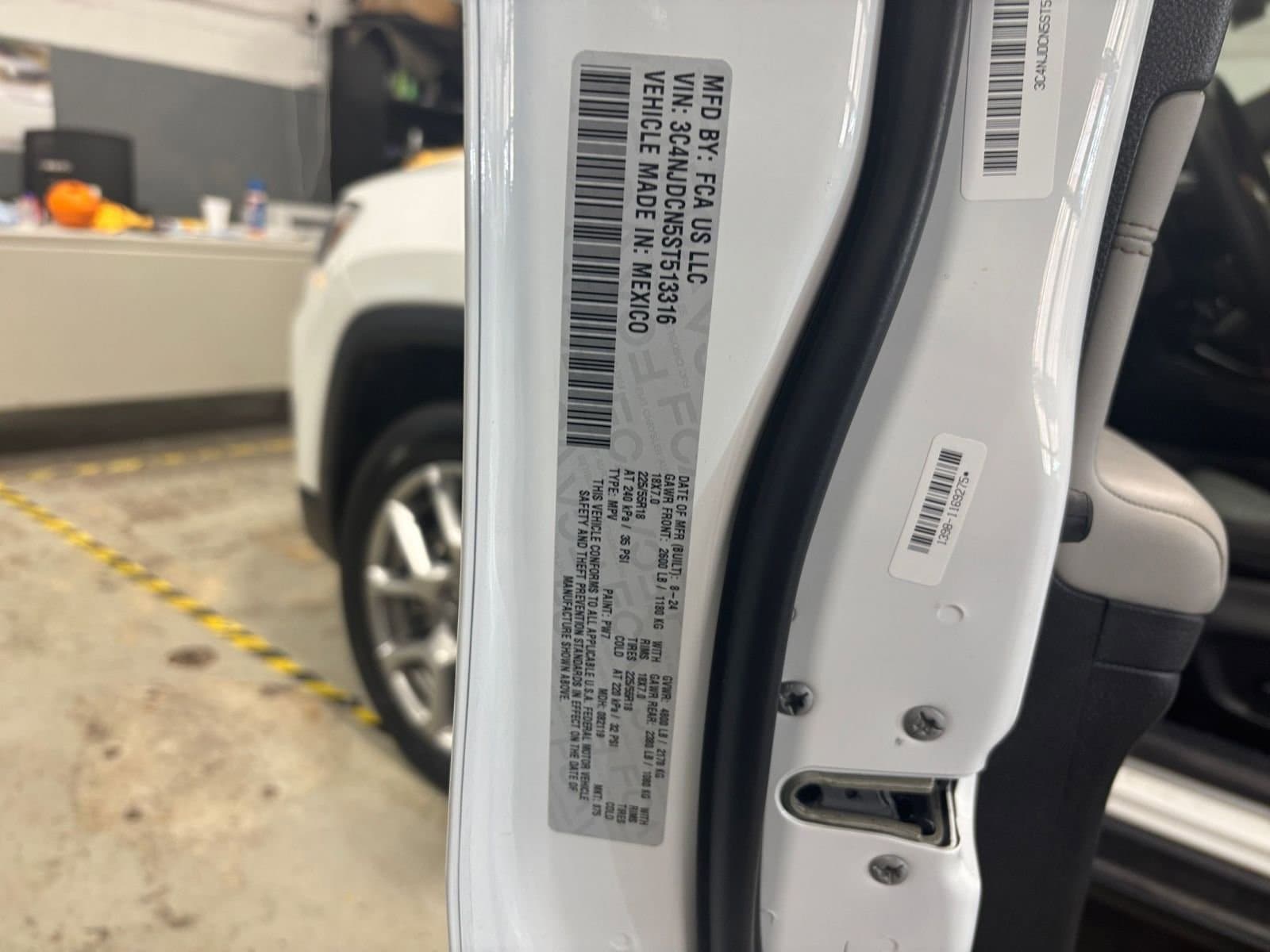 Thumbnail: 2025 Jeep Compass - 14