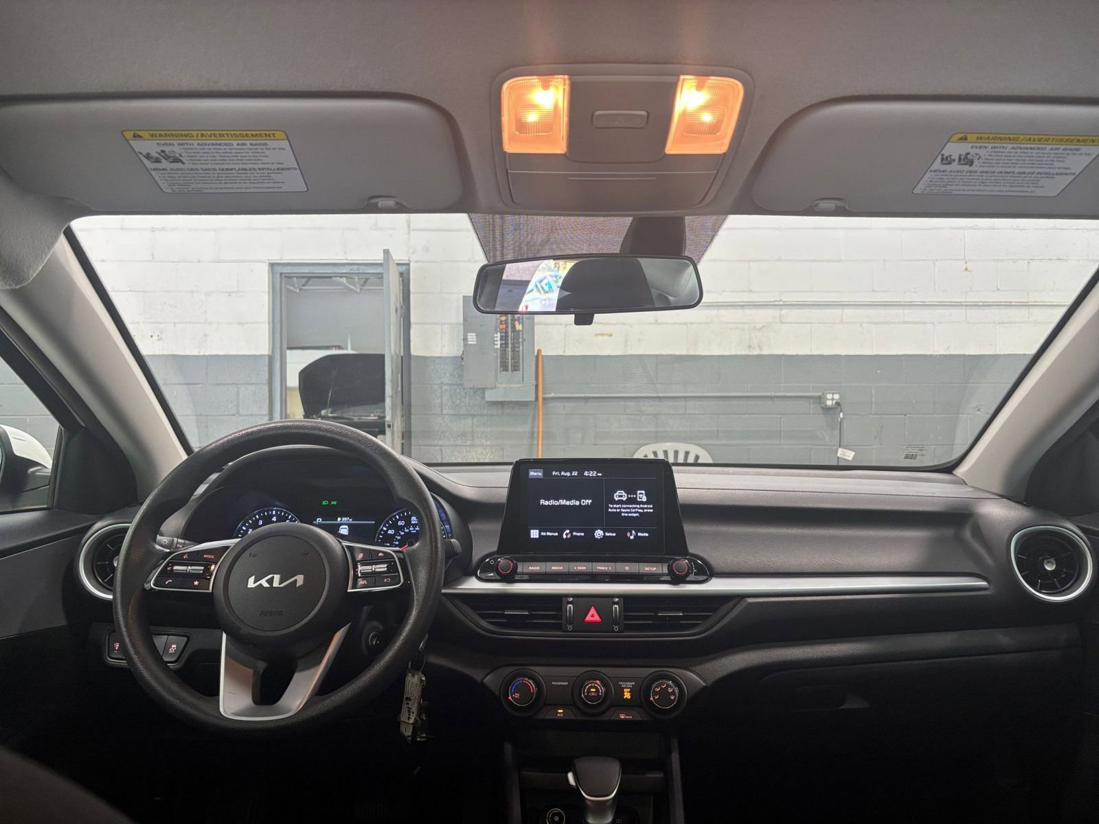 Thumbnail: 2024 Kia Forte - 31