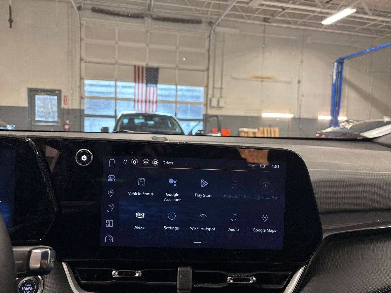 Thumbnail: 2025 Chevrolet Equinox - 21