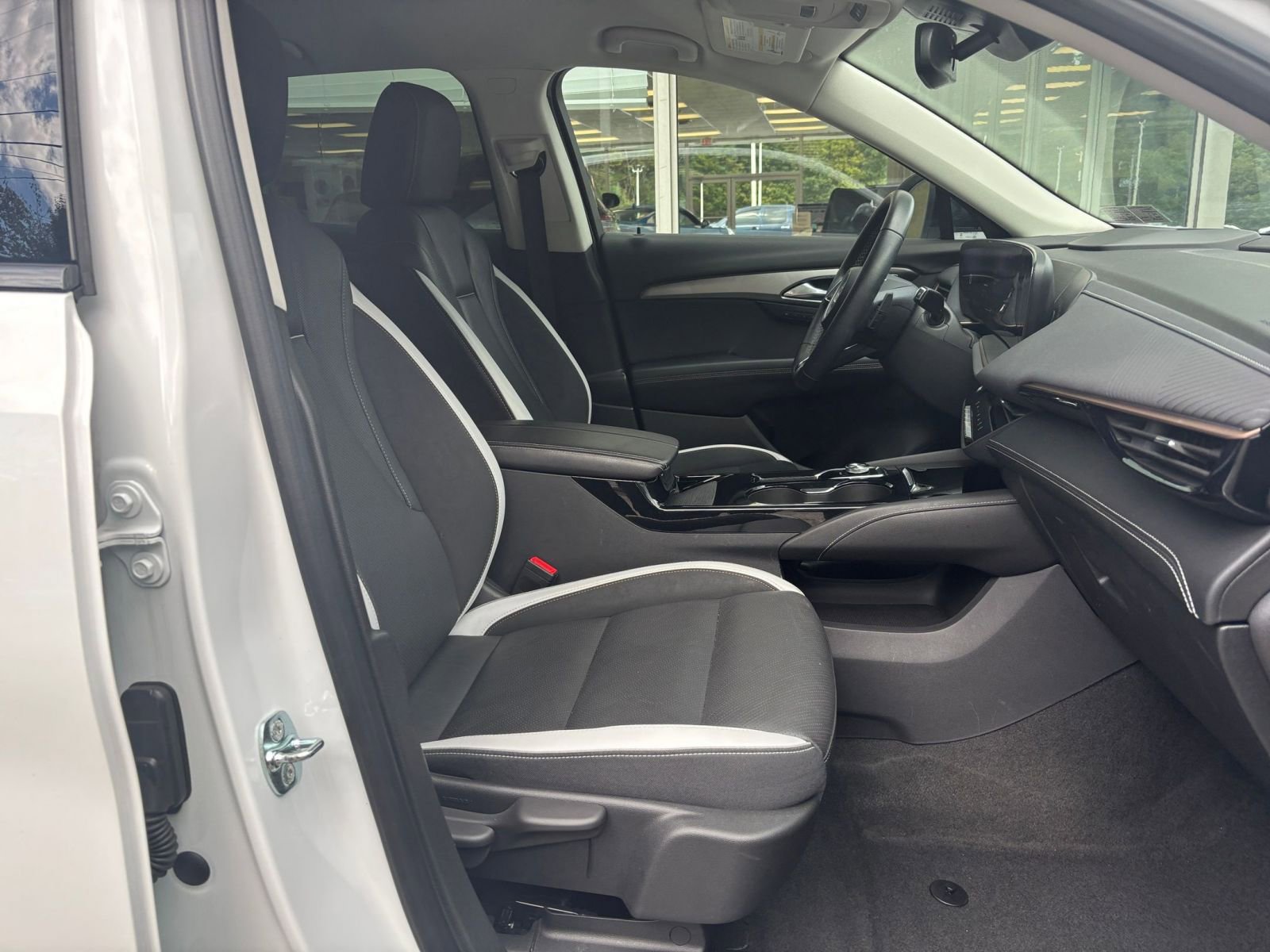 Thumbnail: 2024 Buick Envision - 27