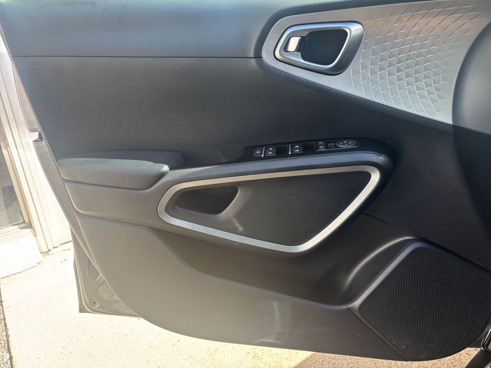 Thumbnail: 2025 Kia Soul - 18