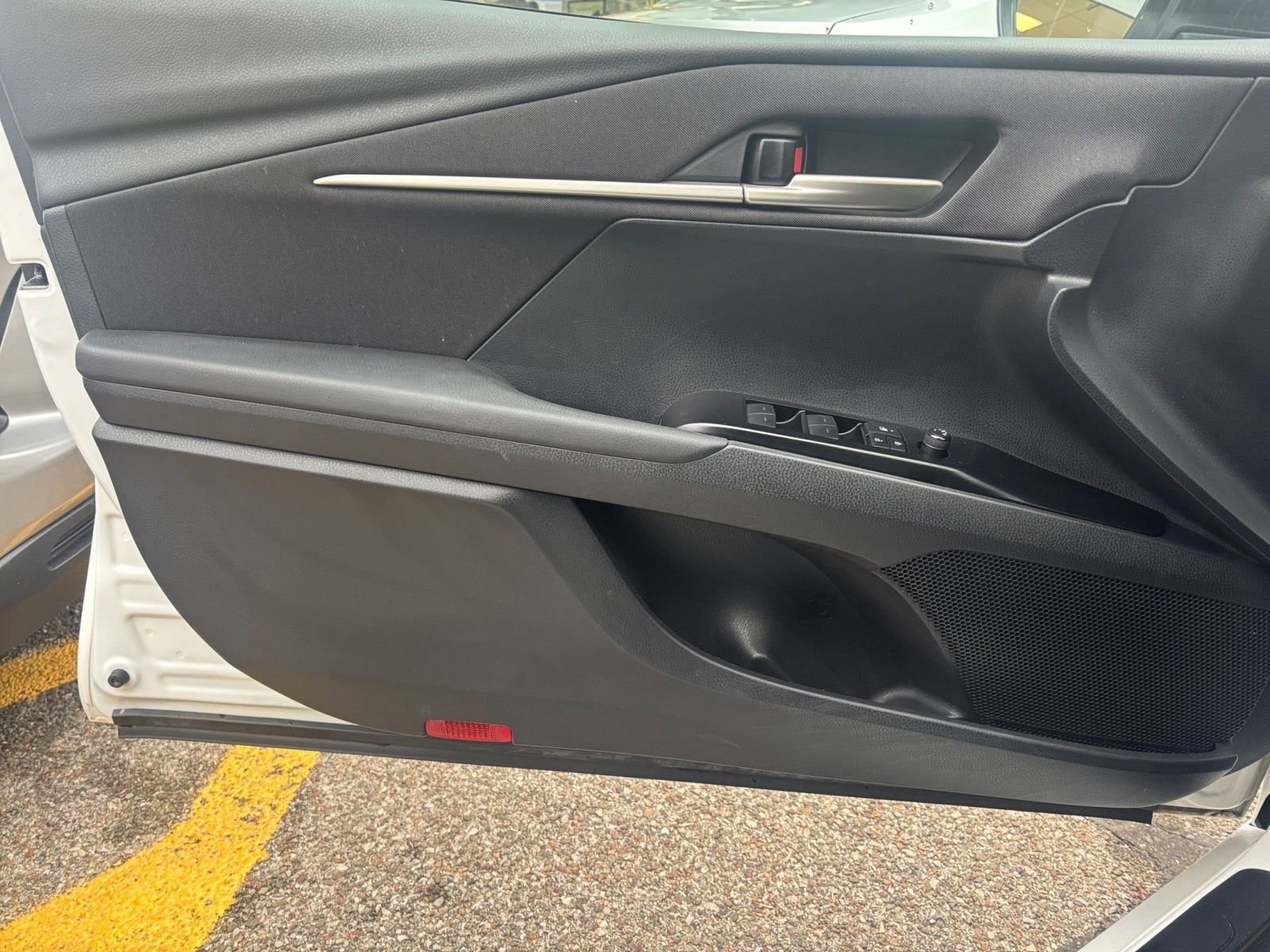 Thumbnail: 2025 Toyota Camry - 20