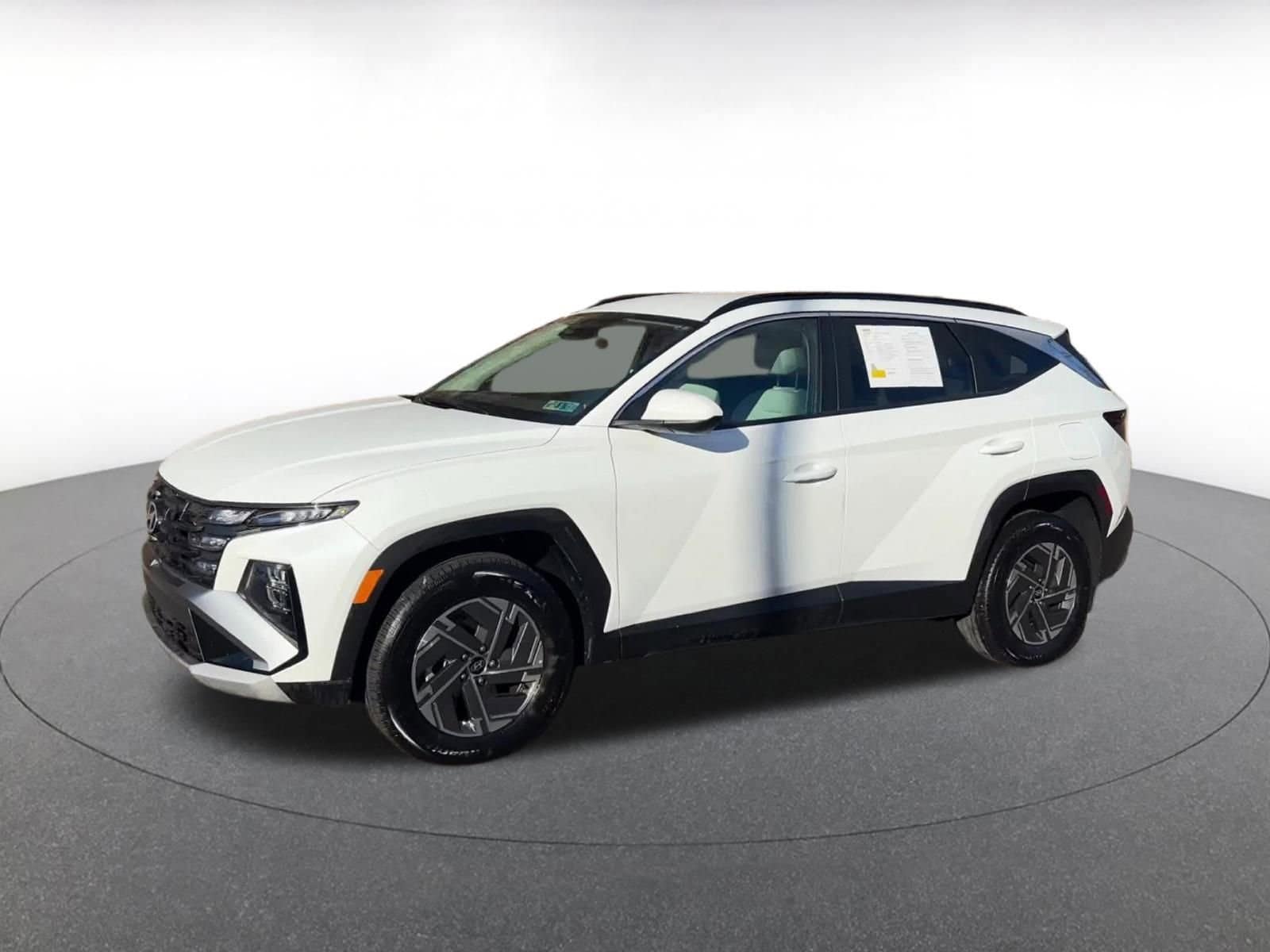 Thumbnail: 2025 Hyundai Tucson - 8