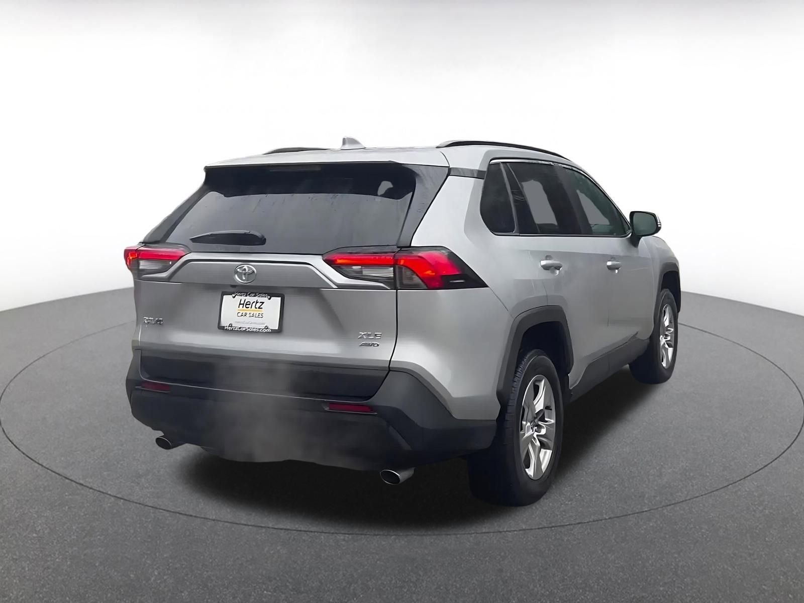 Thumbnail: 2025 Toyota RAV4 - 14