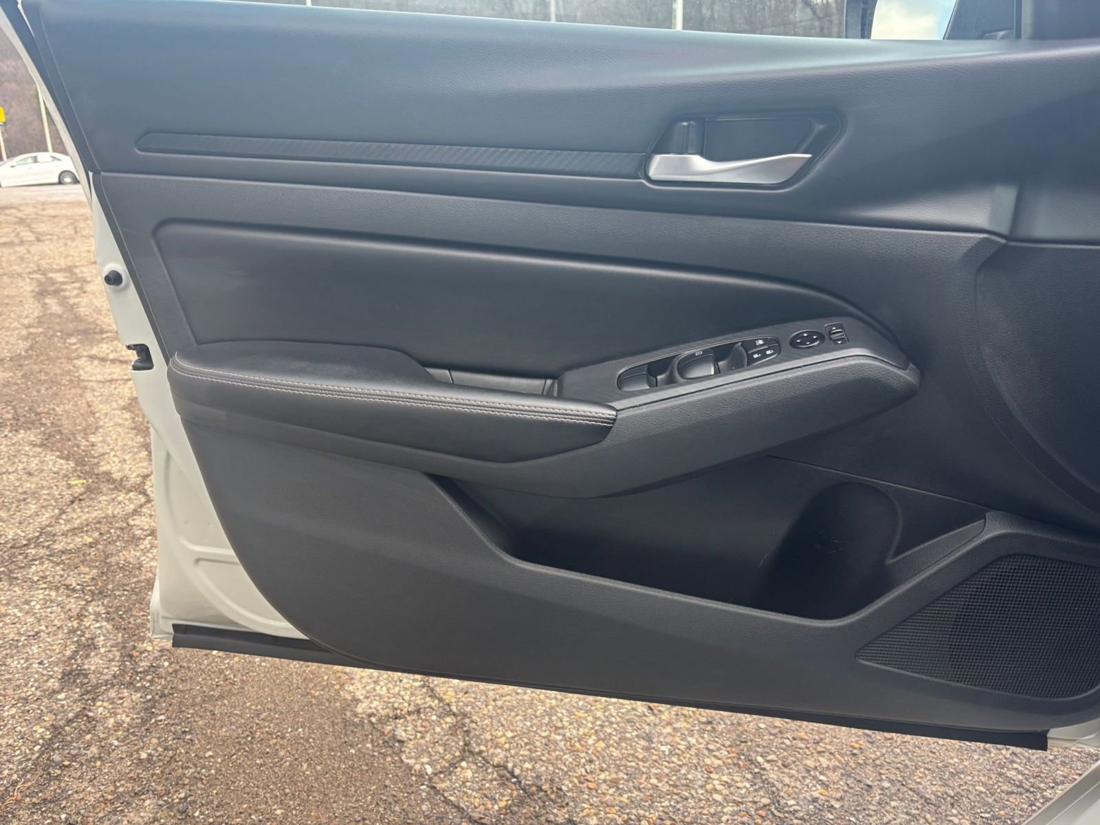 Thumbnail: 2025 Nissan Altima - 18