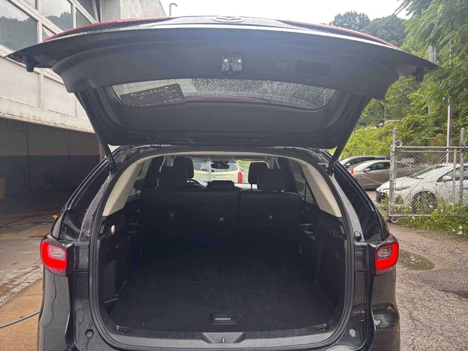 2025 Mazda CX-70 Preferred Package - Photo 34