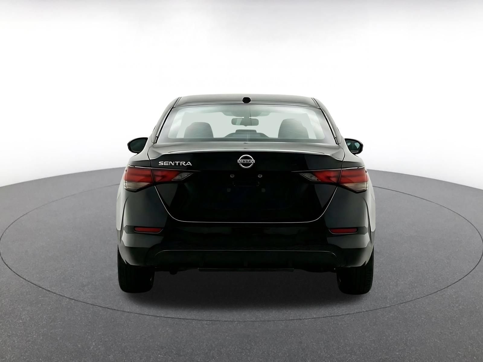 Thumbnail: 2025 Nissan Sentra - 8