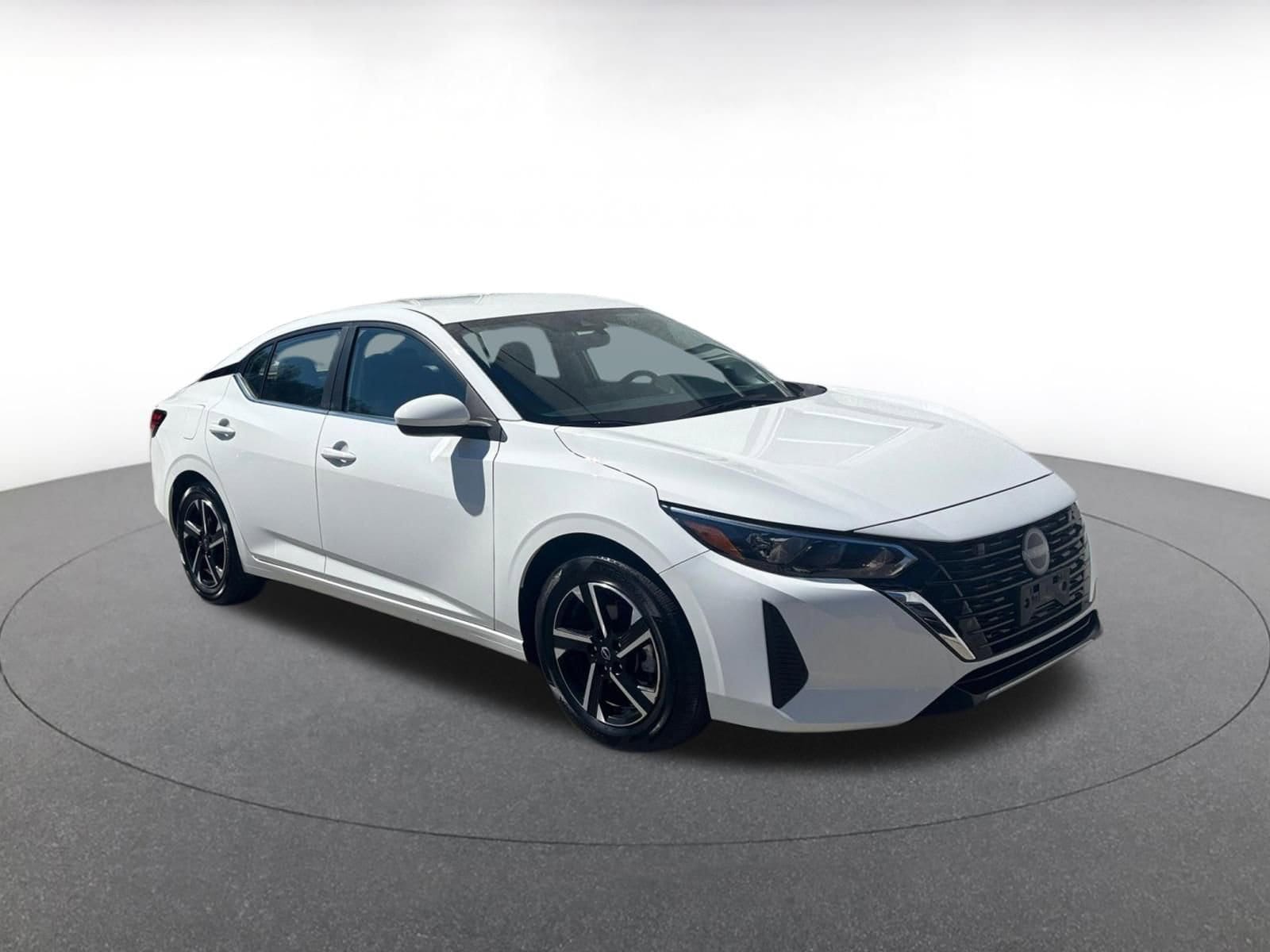 Thumbnail: 2025 Nissan Sentra - 1
