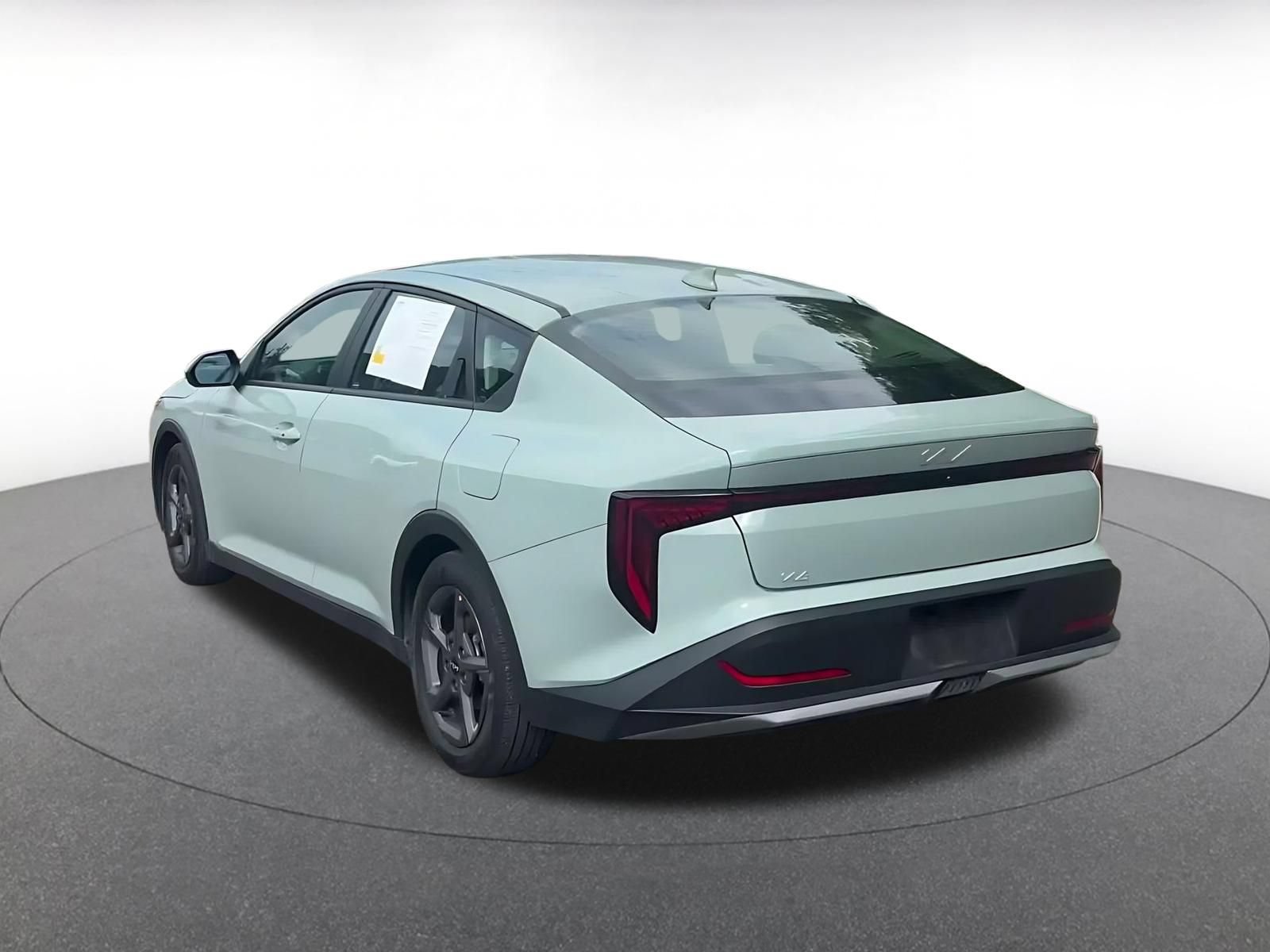 Thumbnail: 2026 Kia K4 - 10