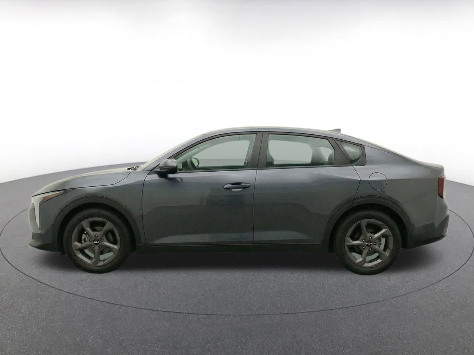 Thumbnail: 2025 Kia K4 - 4