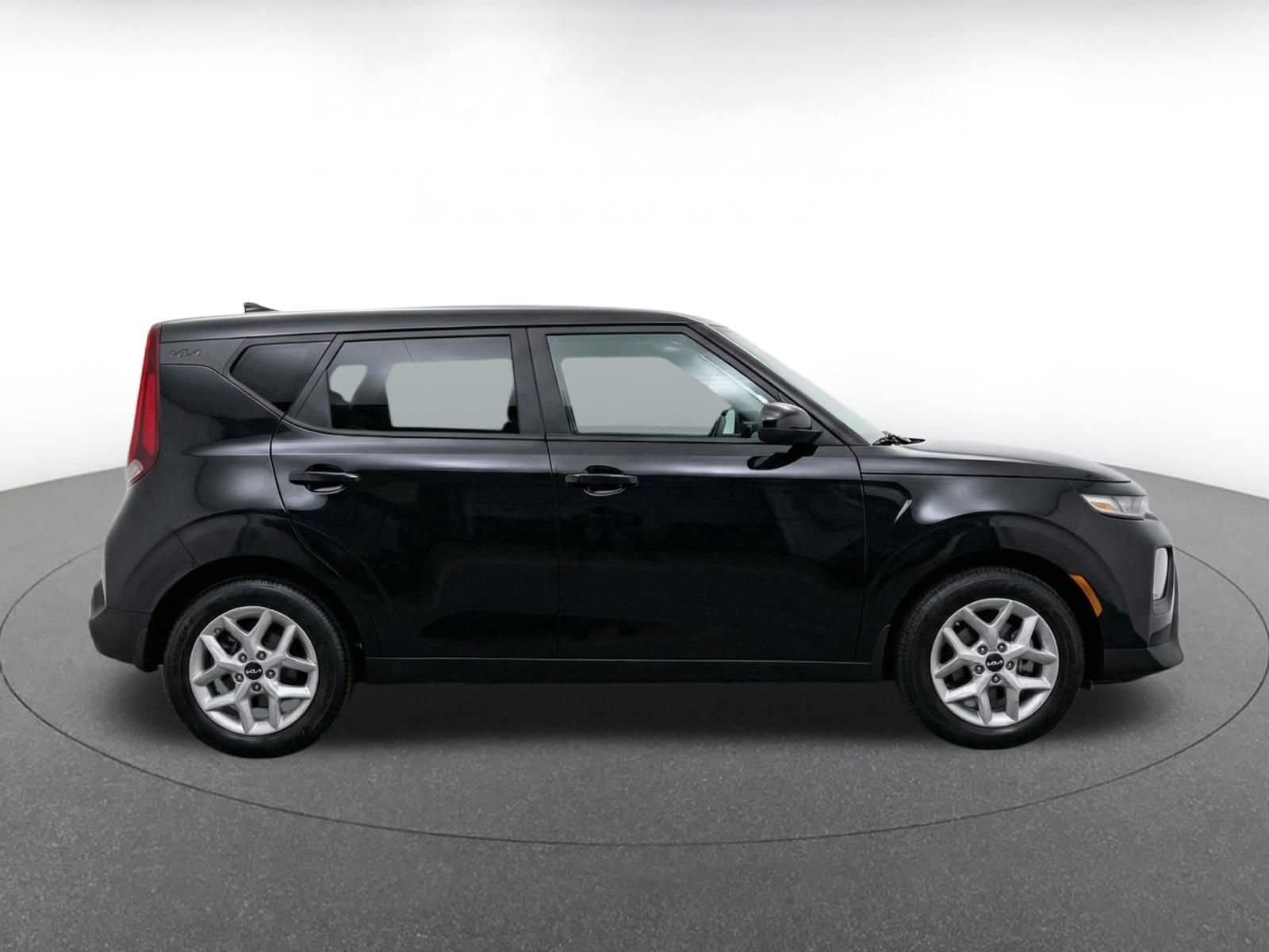 Thumbnail: 2025 Kia Soul - 14