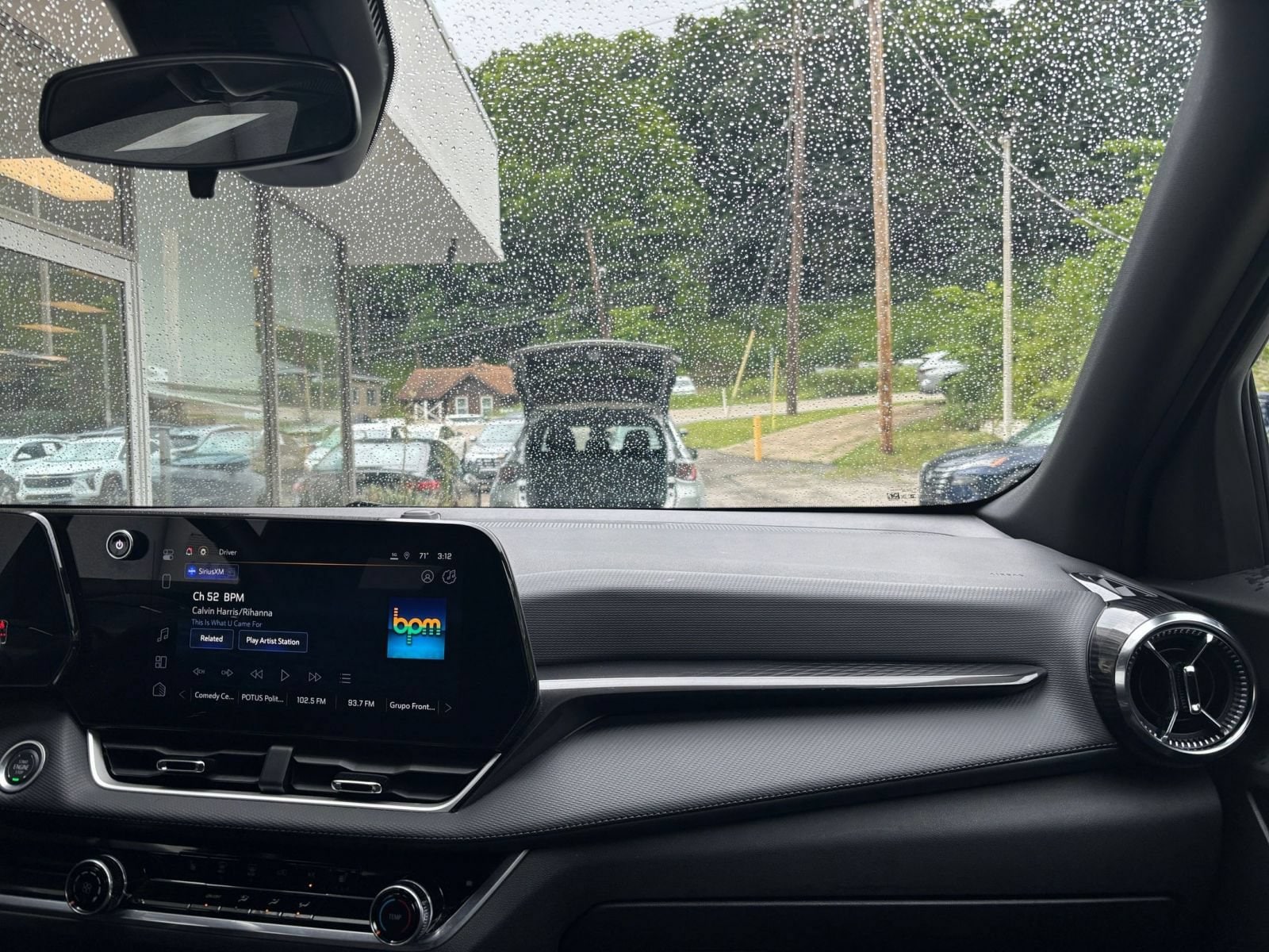 Thumbnail: 2025 Chevrolet Equinox - 35