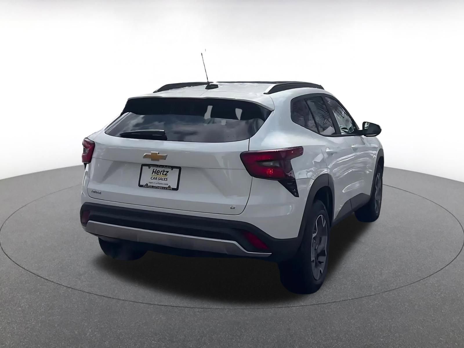 Thumbnail: 2025 Chevrolet Trax - 14