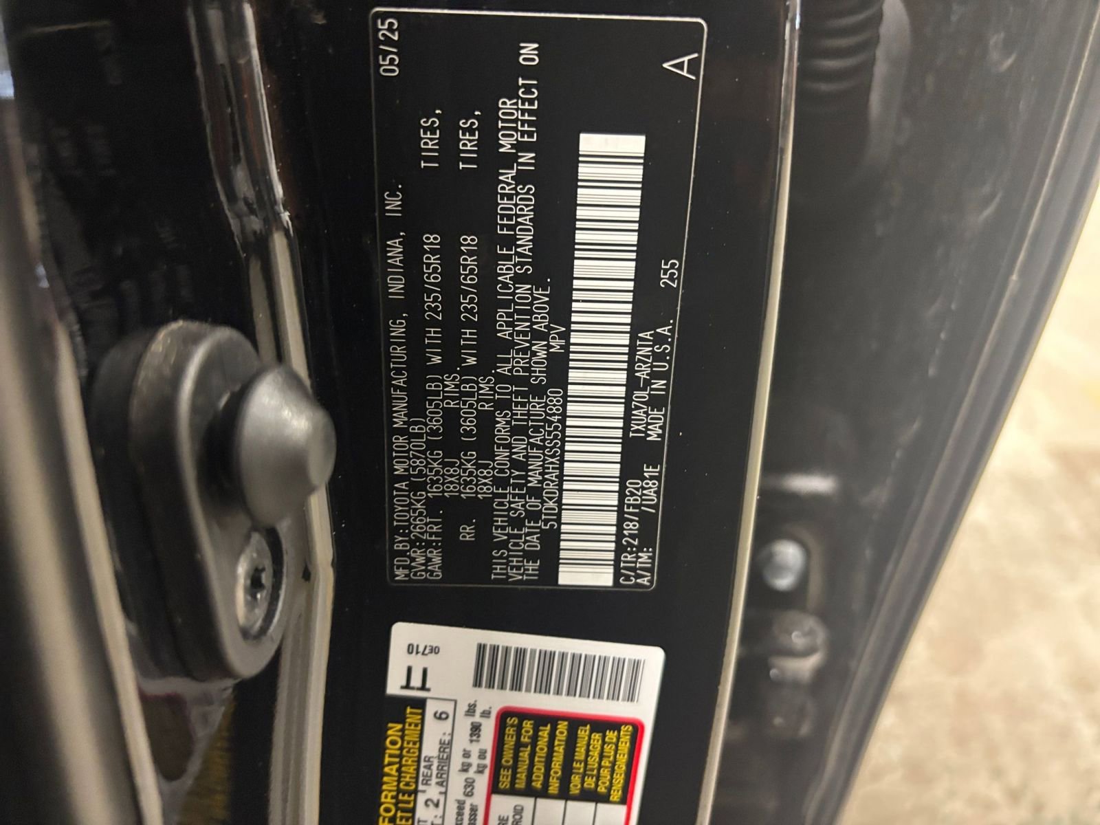 Thumbnail: 2025 Toyota Highlander - 32