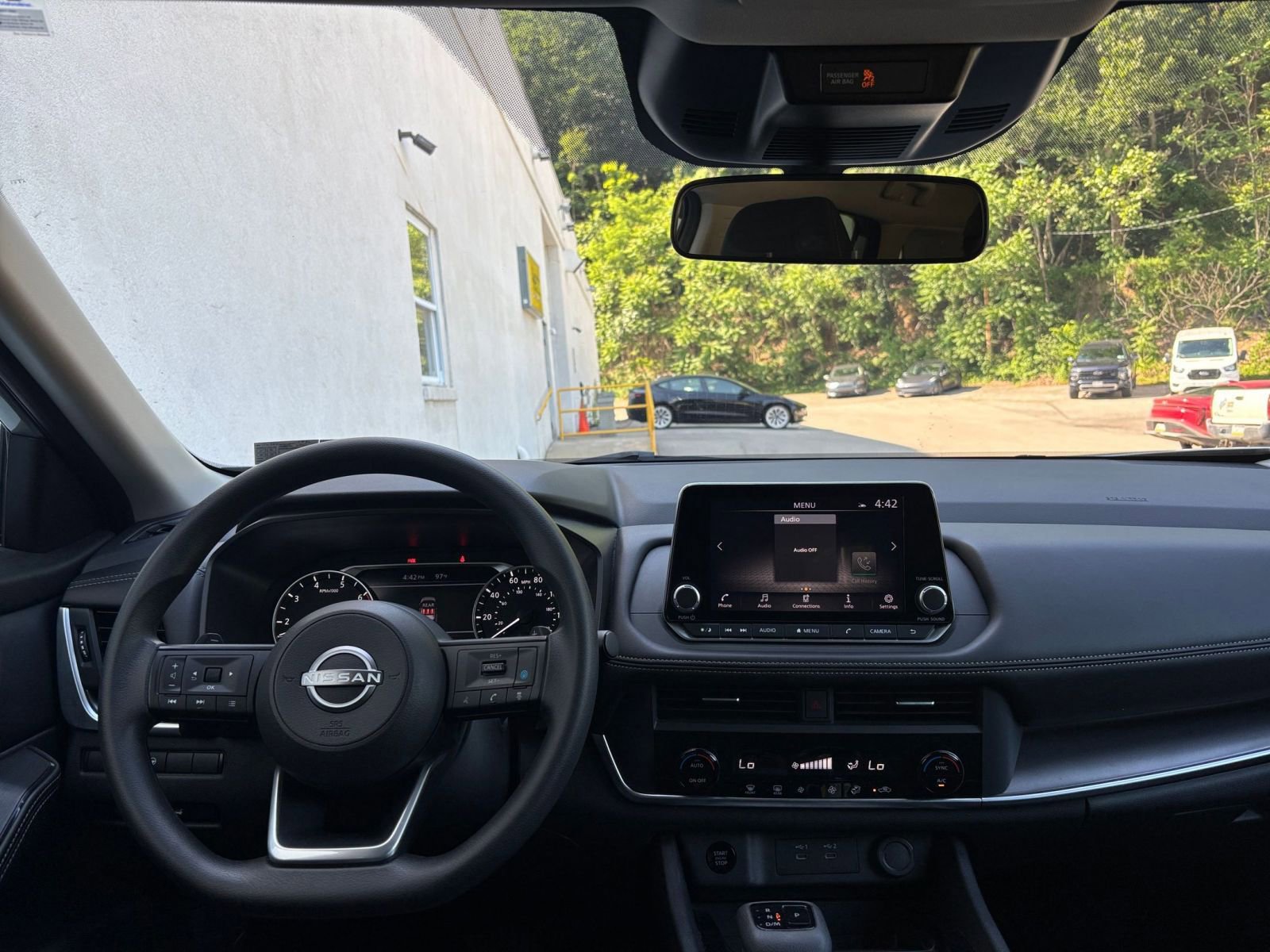 Thumbnail: 2024 Nissan Rogue - 34