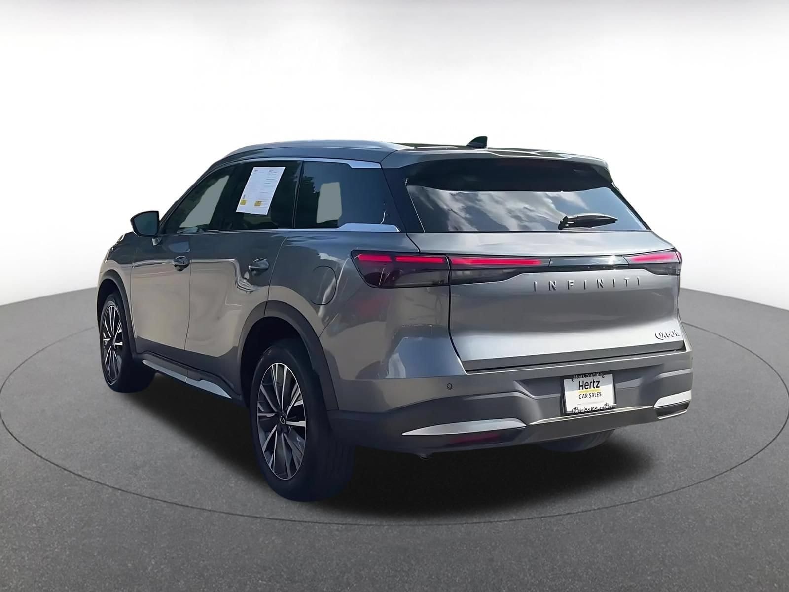 Thumbnail: 2026 INFINITI QX60 - 11