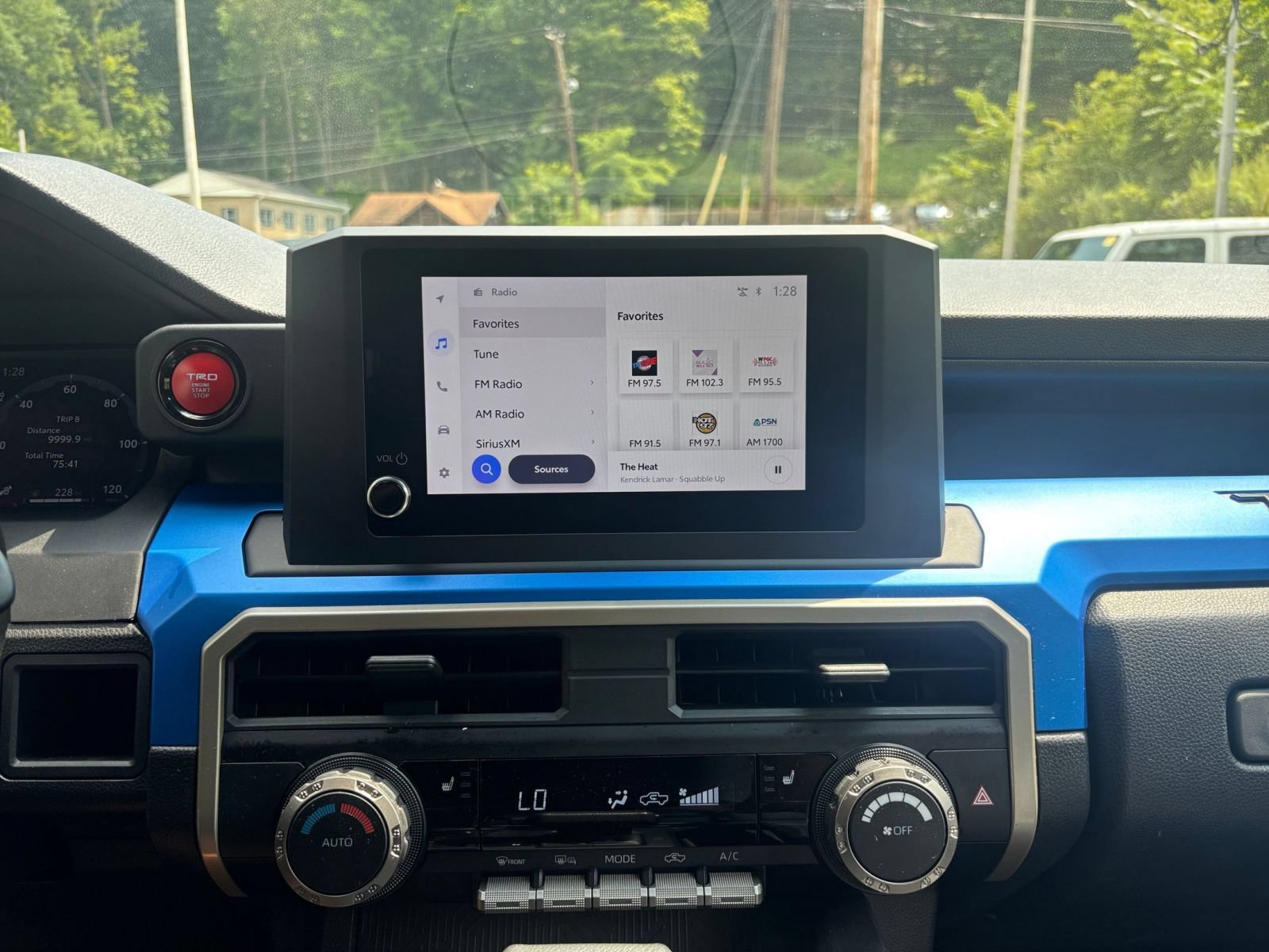 Thumbnail: 2025 Toyota Tacoma - 16