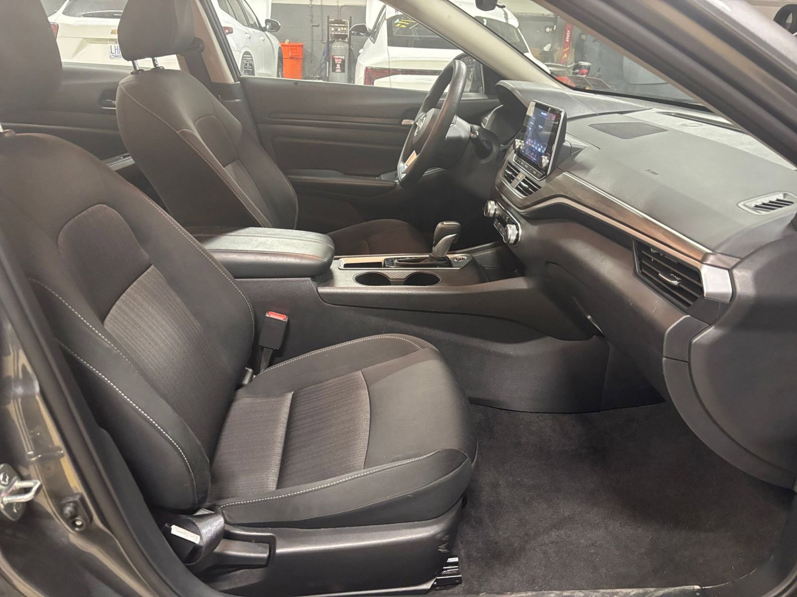 Thumbnail: 2025 Nissan Altima - 27