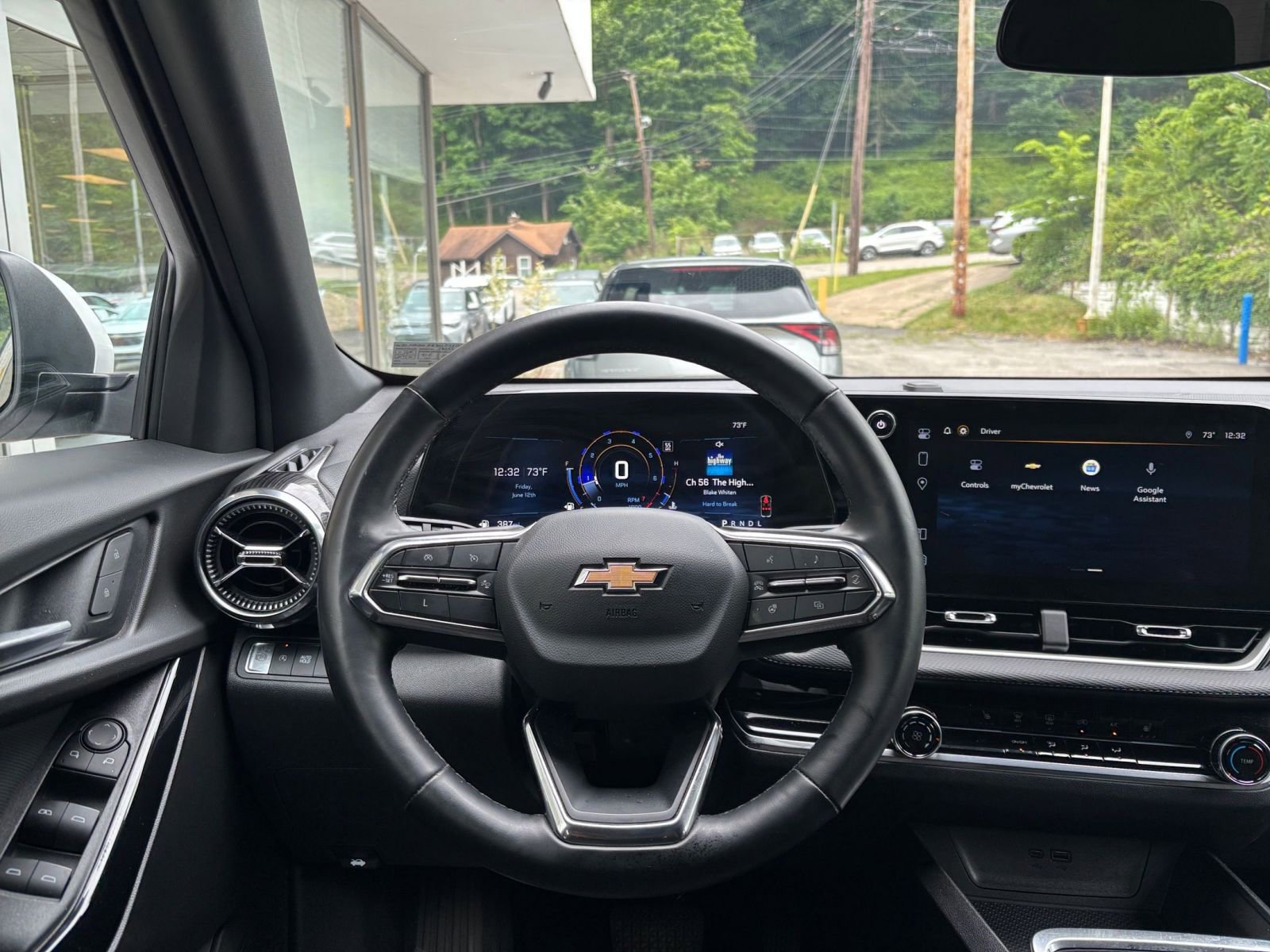 Thumbnail: 2025 Chevrolet Equinox - 35