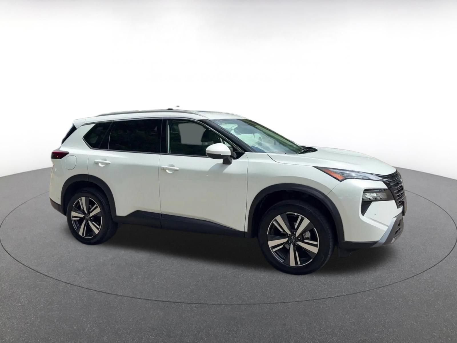 Thumbnail: 2026 Nissan Rogue - 2