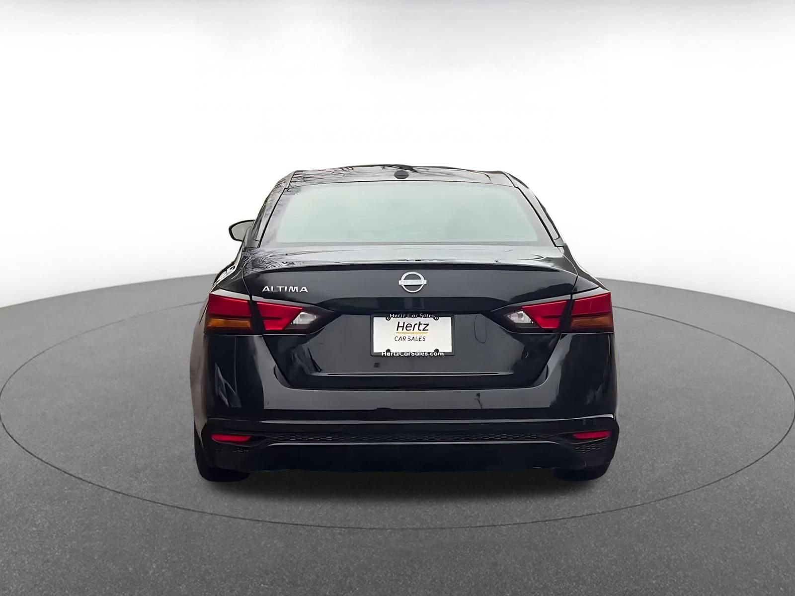 Thumbnail: 2025 Nissan Altima - 12