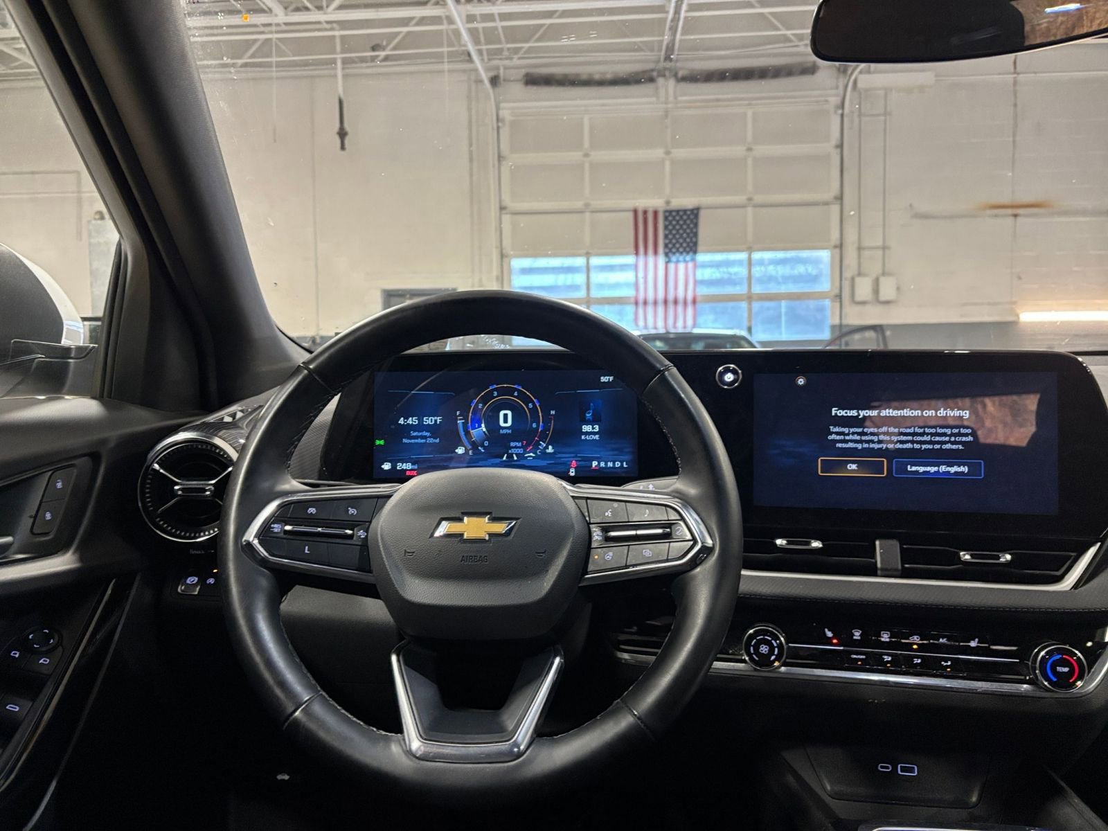 Thumbnail: 2025 Chevrolet Equinox - 33