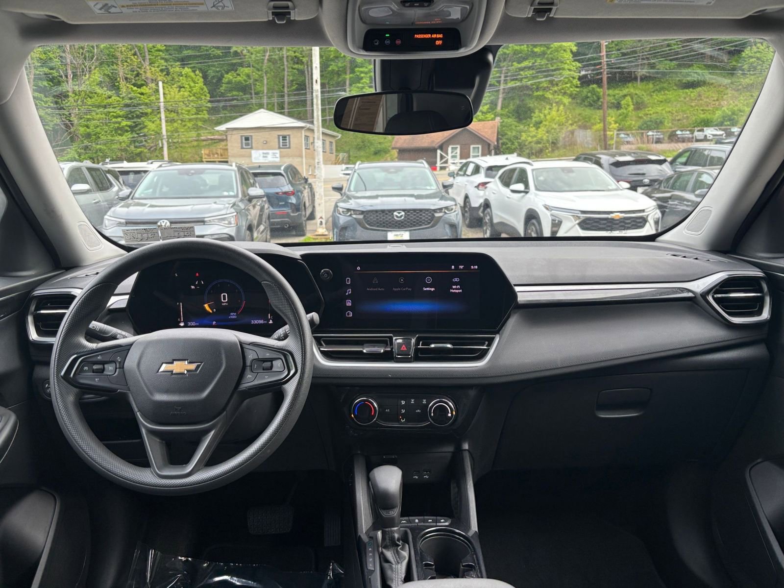 Thumbnail: 2025 Chevrolet TrailBlazer - 32