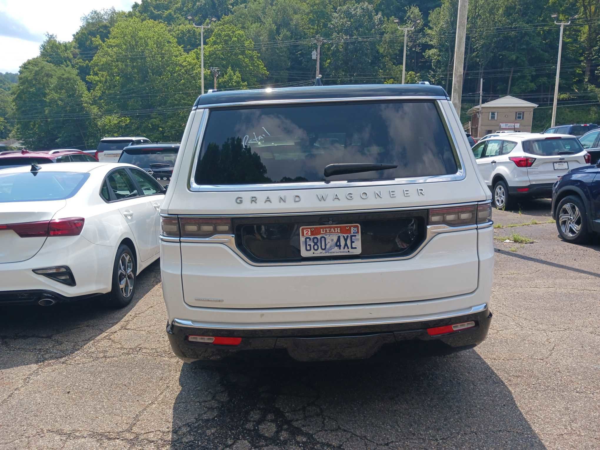 2023 Jeep Grand Wagoneer  2