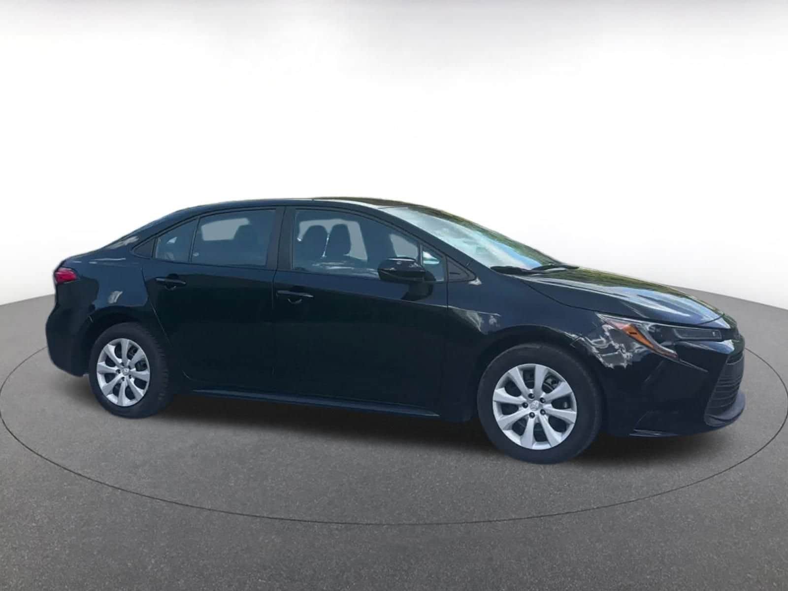 Thumbnail: 2024 Toyota Corolla - 17