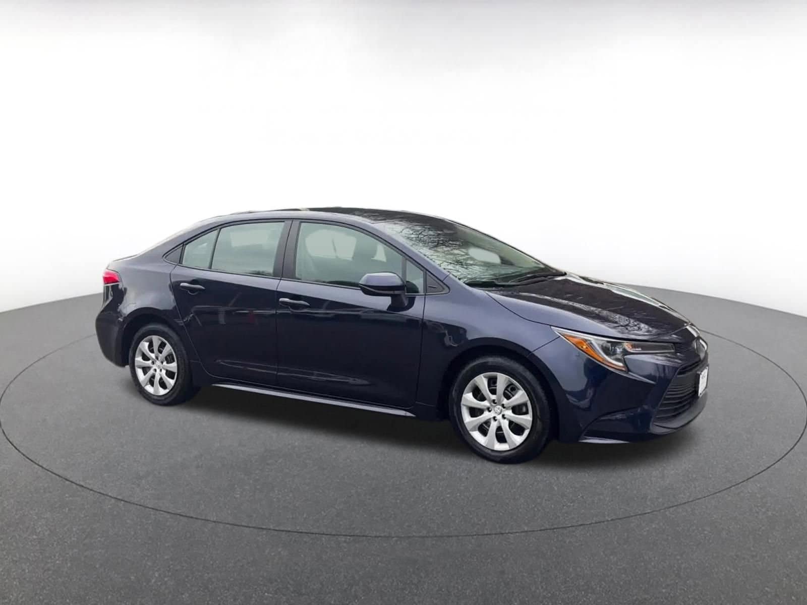 Thumbnail: 2025 Toyota Corolla - 2