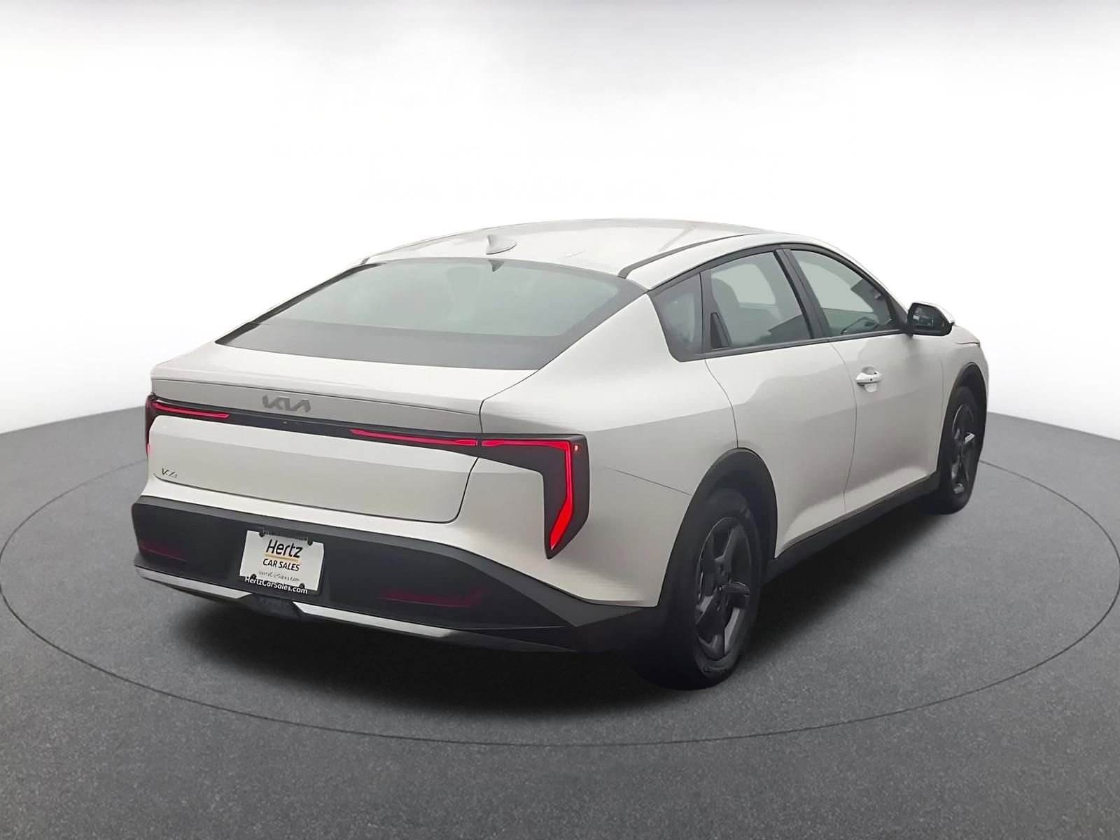 Thumbnail: 2025 Kia K4 - 14